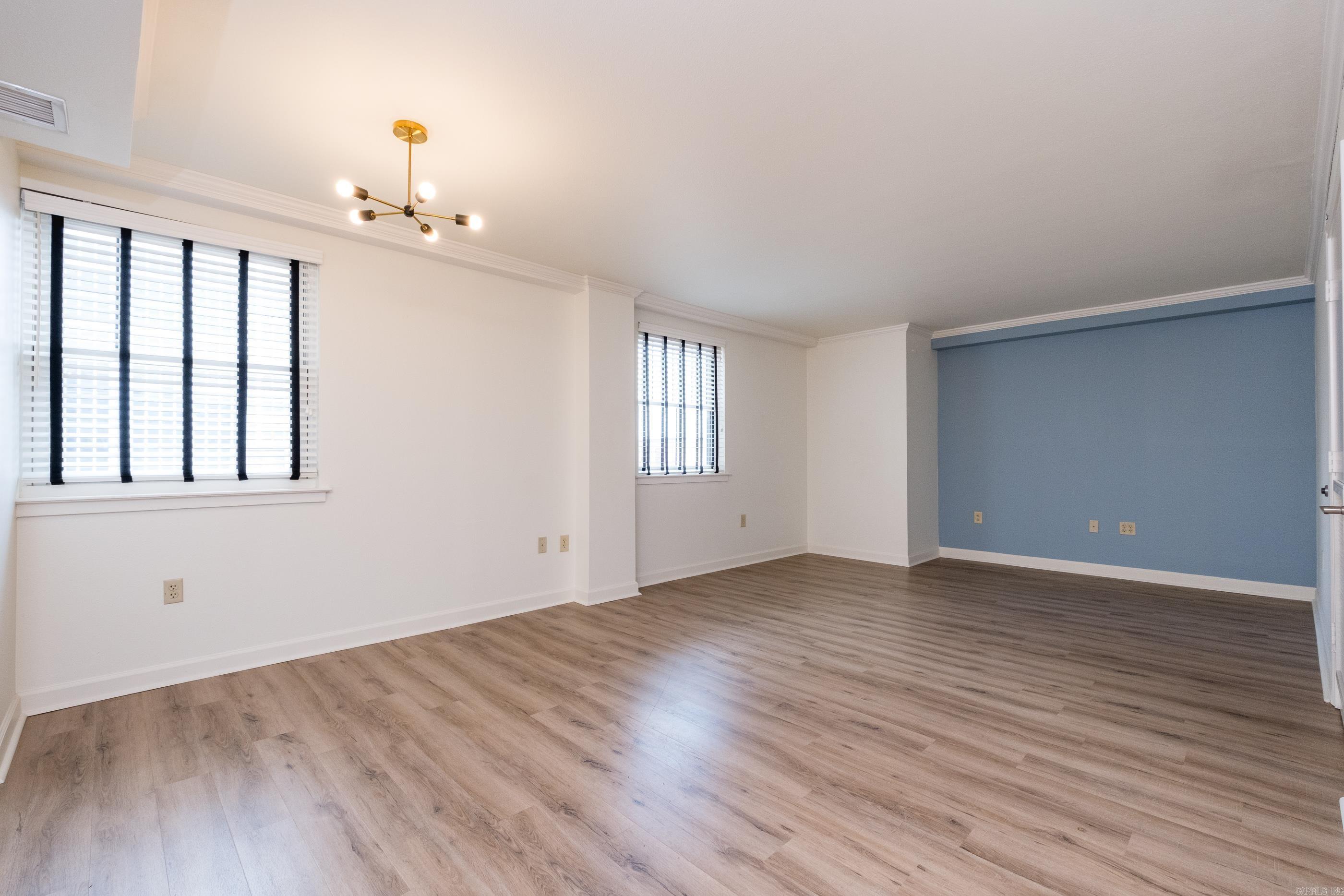 LAFAYETTE SQUARE HPR - Residential