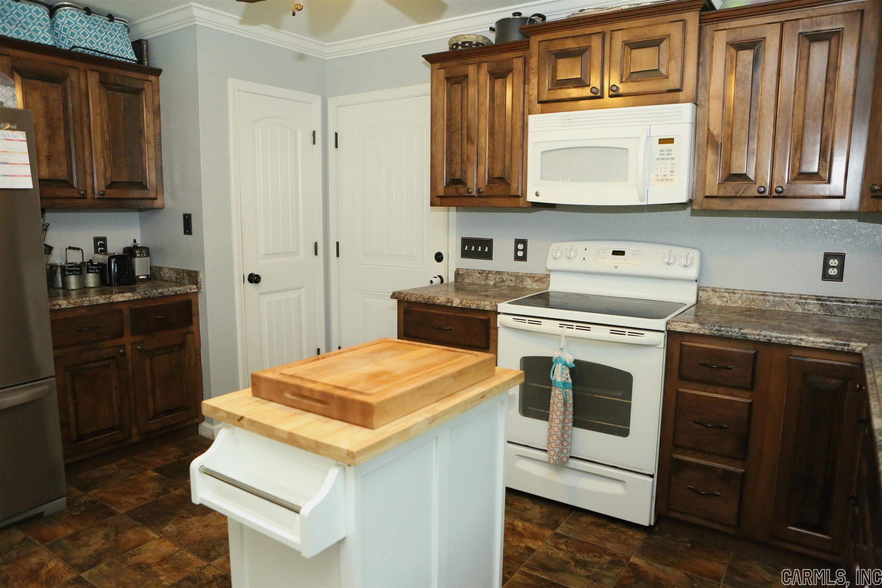 PLEASANT VALLEY - Residential