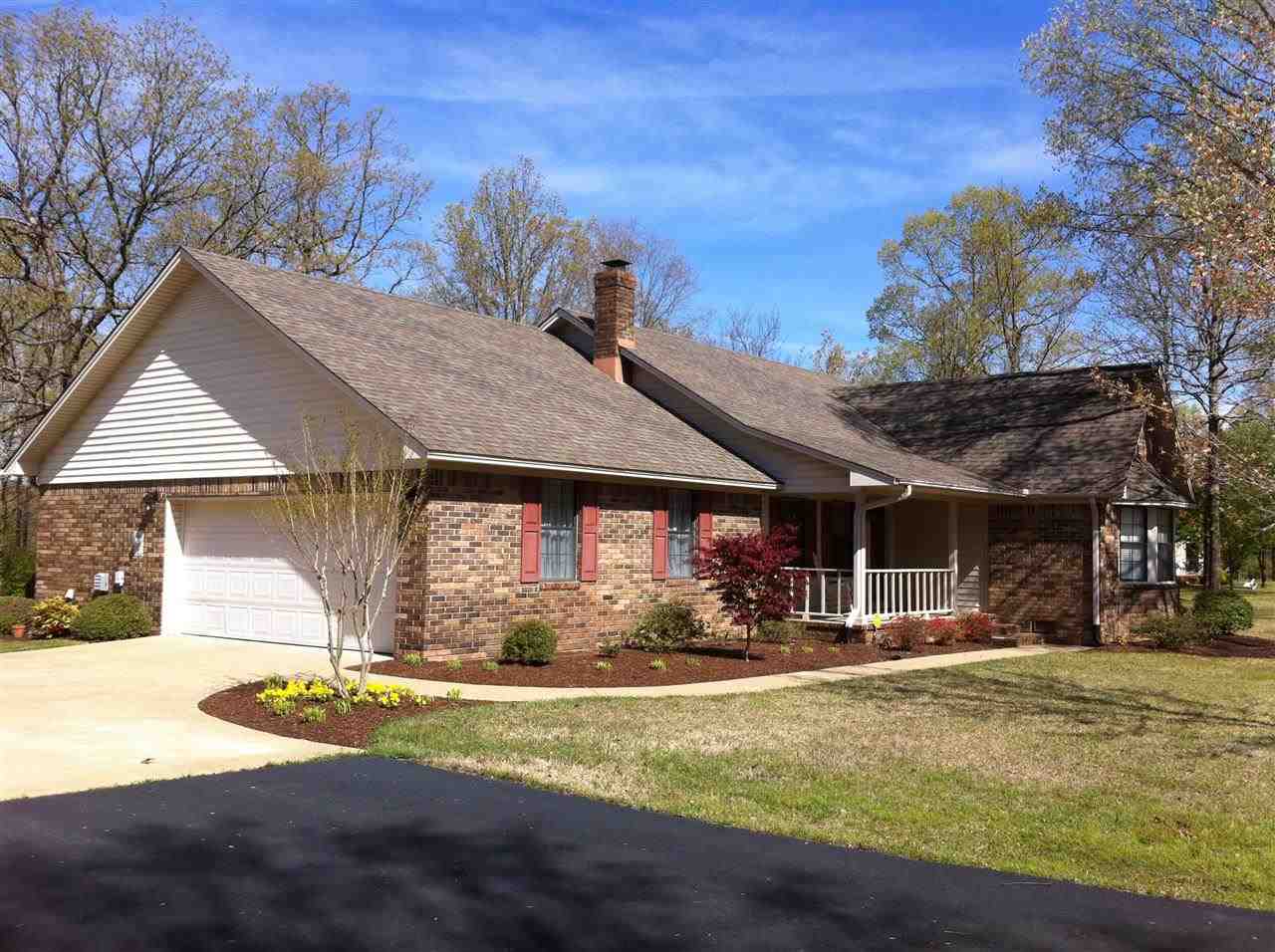 Country Oaks - Residential