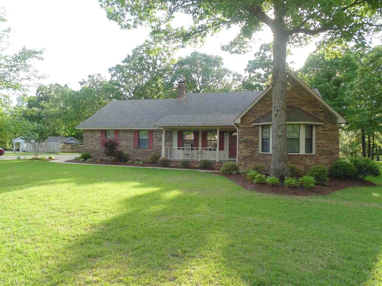 Country Oaks - Residential