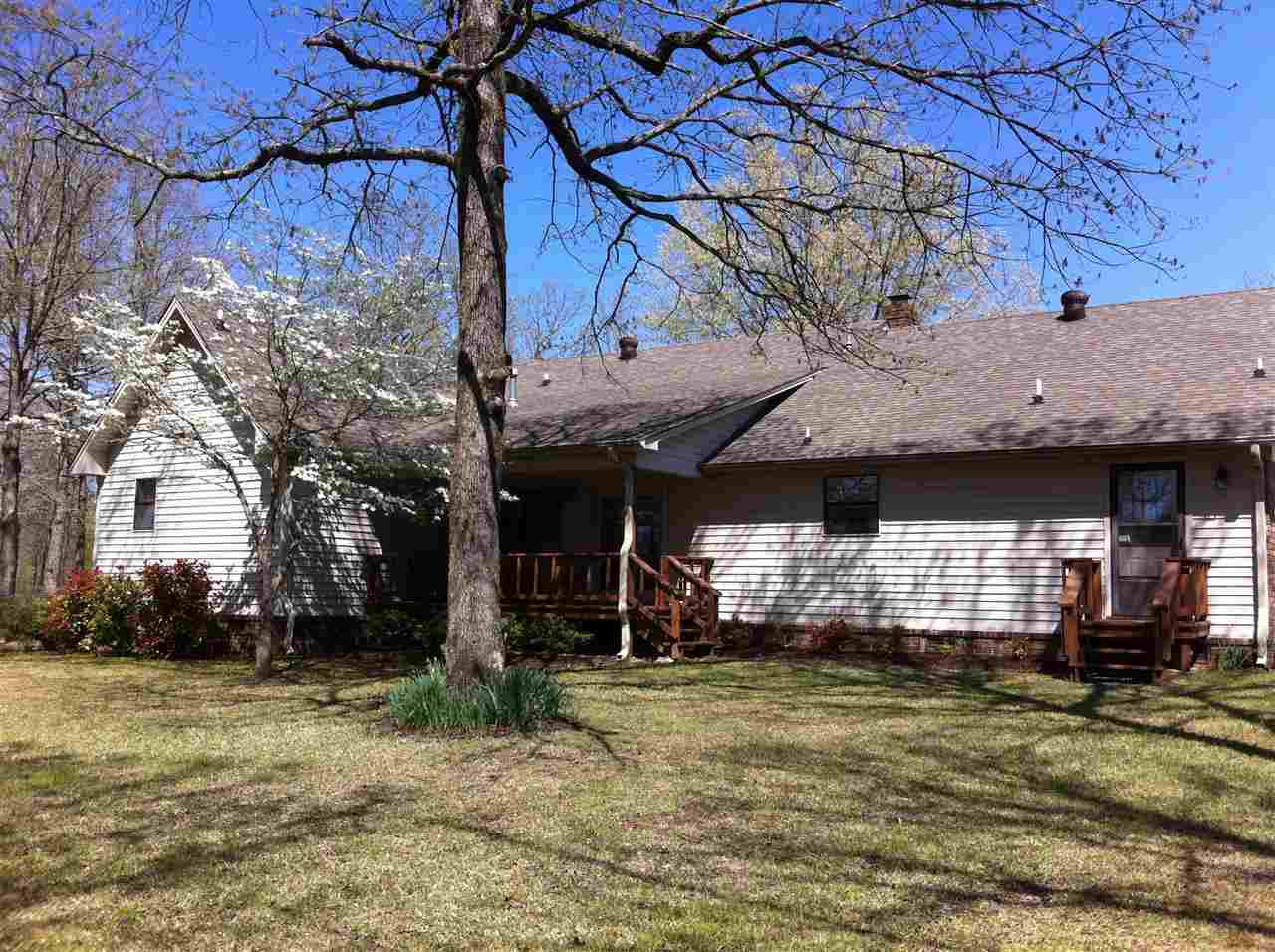 Country Oaks - Residential