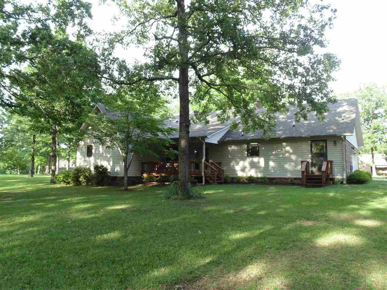 Country Oaks - Residential