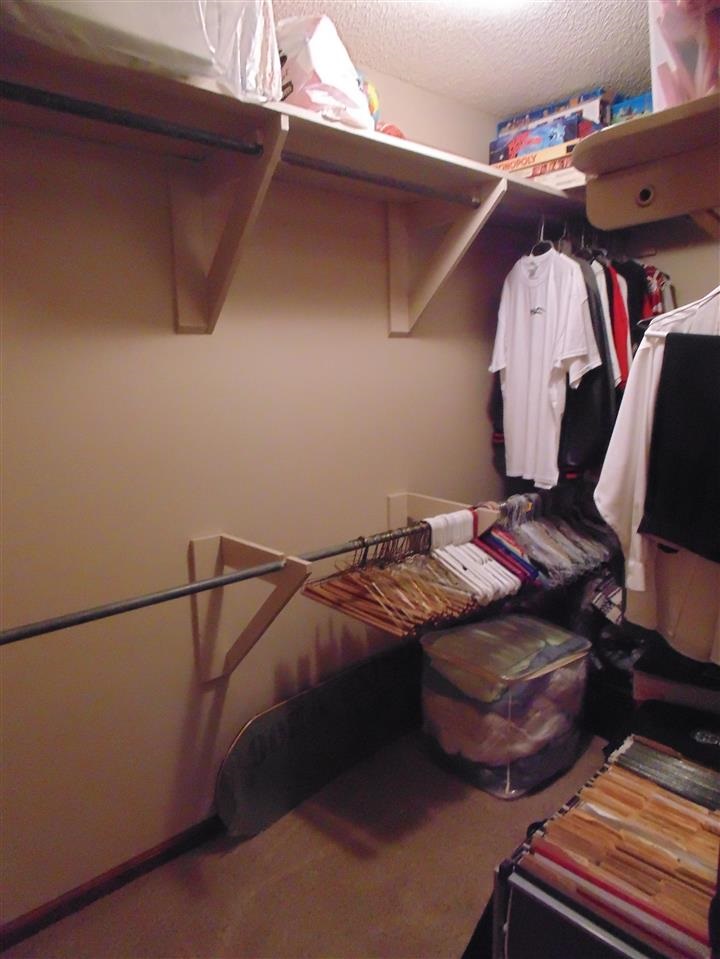 Country Oaks - Residential