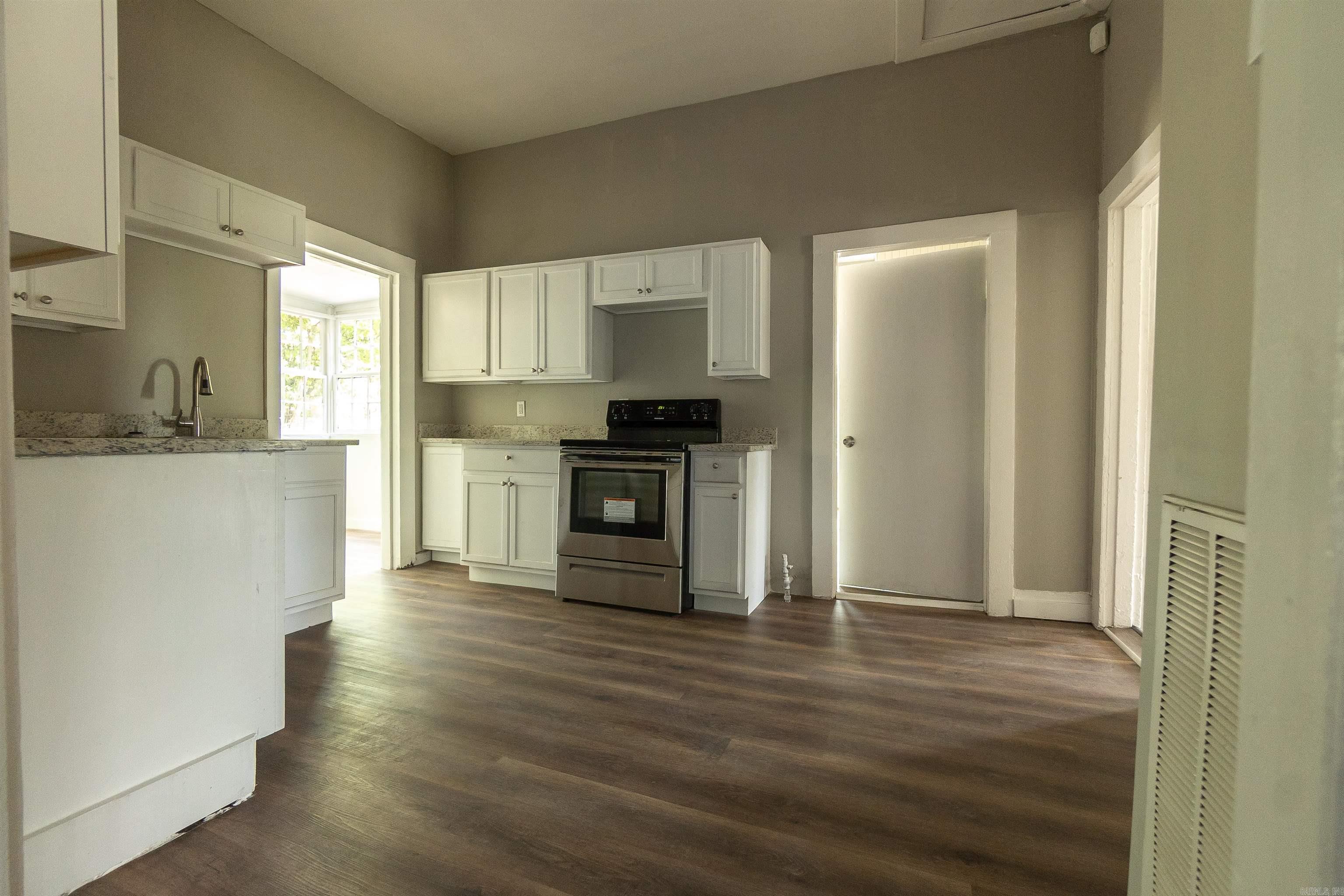 Johnson C & P - Residential Lease