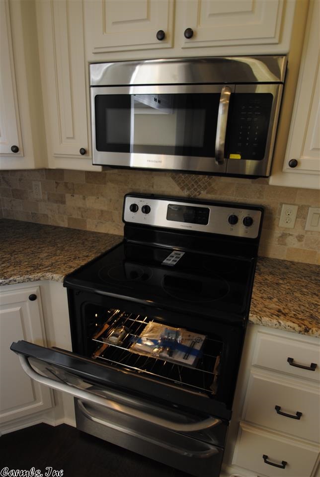 CREEKSIDE ADDN - Residential