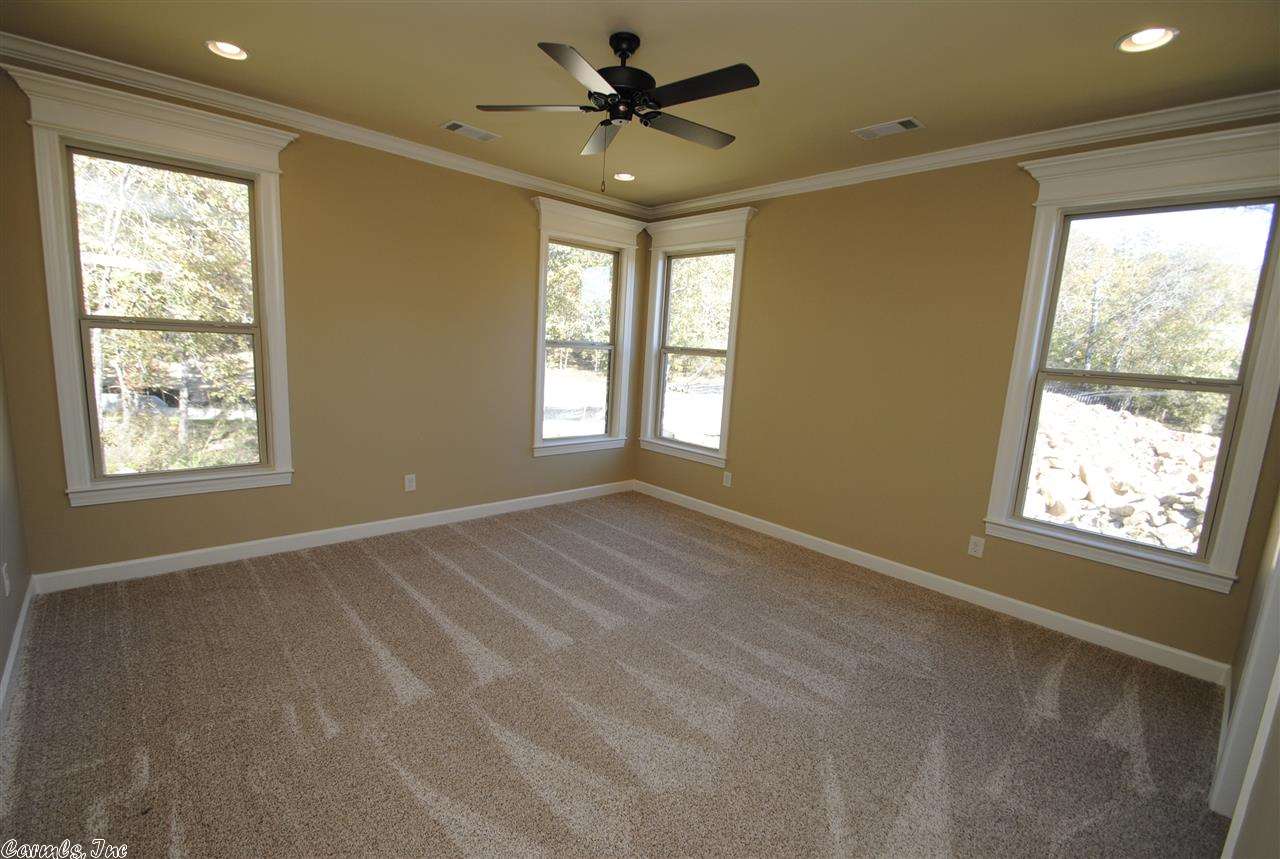 CREEKSIDE ADDN - Residential