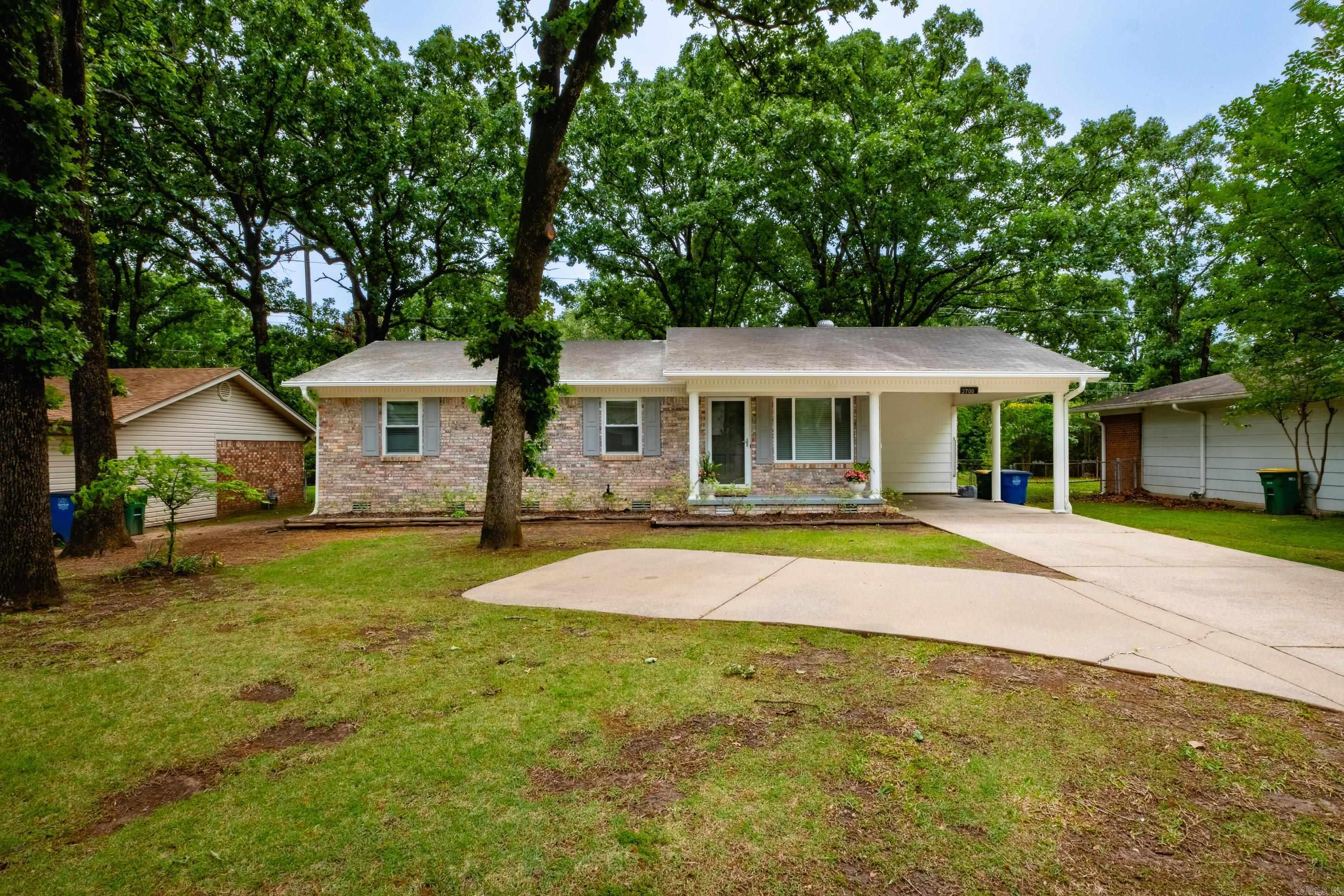 INDIAN HILLS - Residential