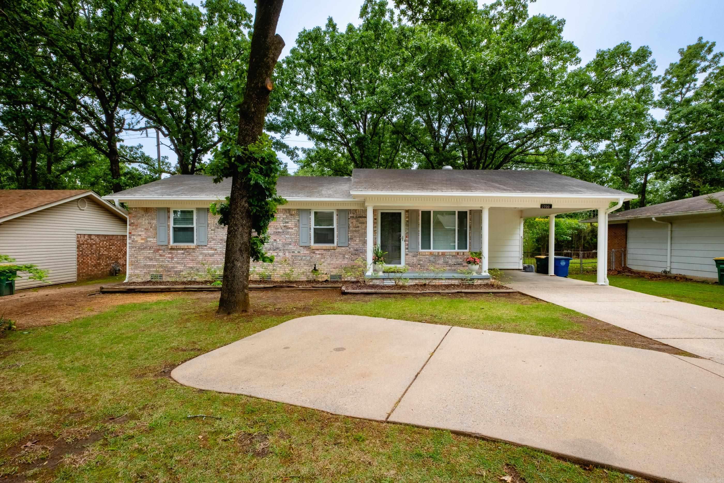 INDIAN HILLS - Residential