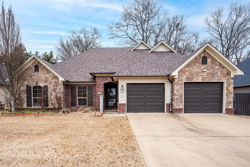 This home is located in a desired spot off South Donaghey. Conveniently located close to UCA, and only a couple of miles to I-40. It's a modern home that boast a cozy feel. Also has a nice Storm Shelter built into the garage floor! HOA handles all lawn care including treatment and sprinklers! Update--- HOA has added flower beds to front & back of this home! Want to pick your flooring? This home comes with a 5000 dollar floor allowance as well.  Don't miss this chance!!