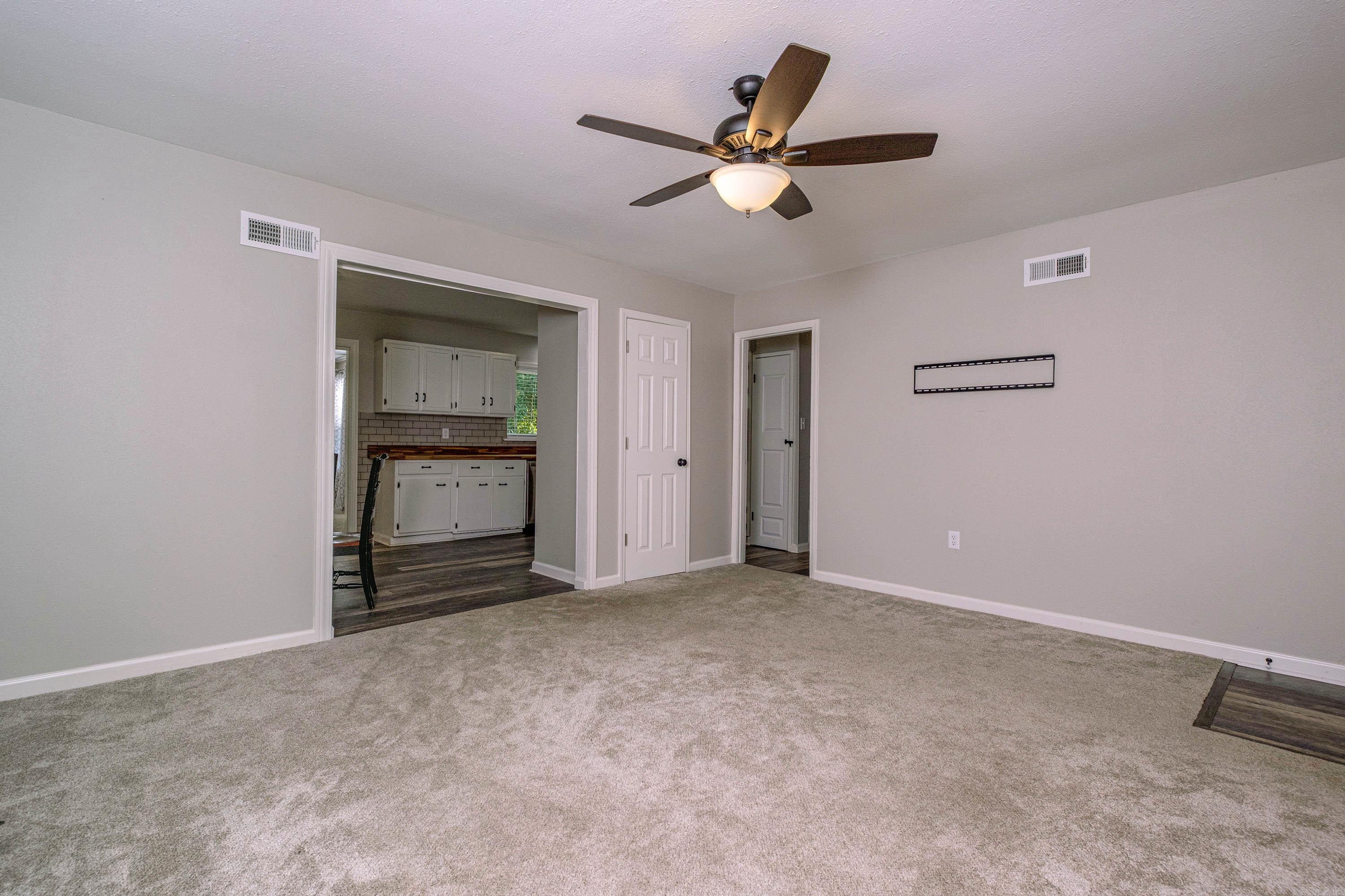 Hurricane Shore - Residential Lease