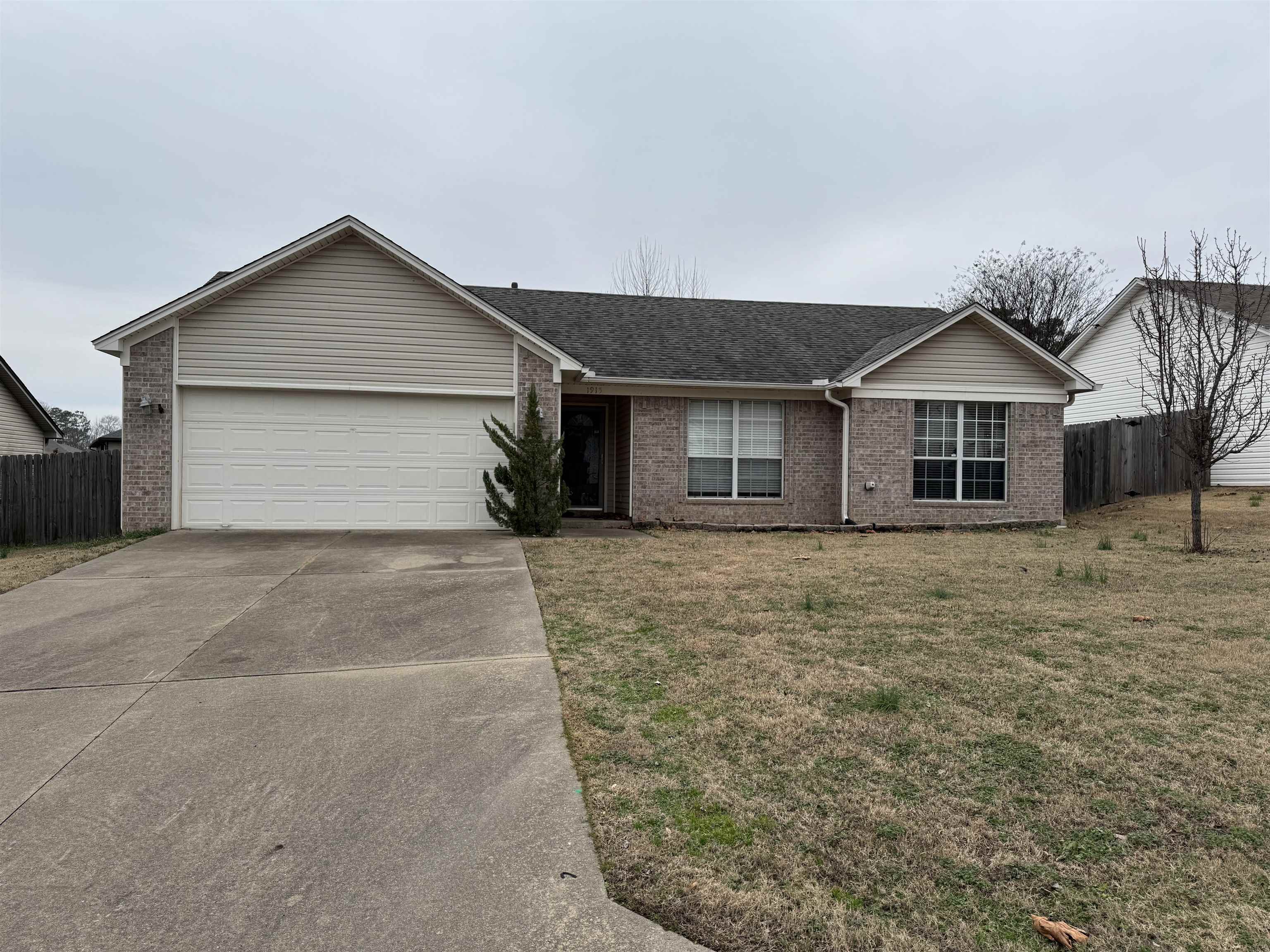 Auburn Hills - Residential Lease