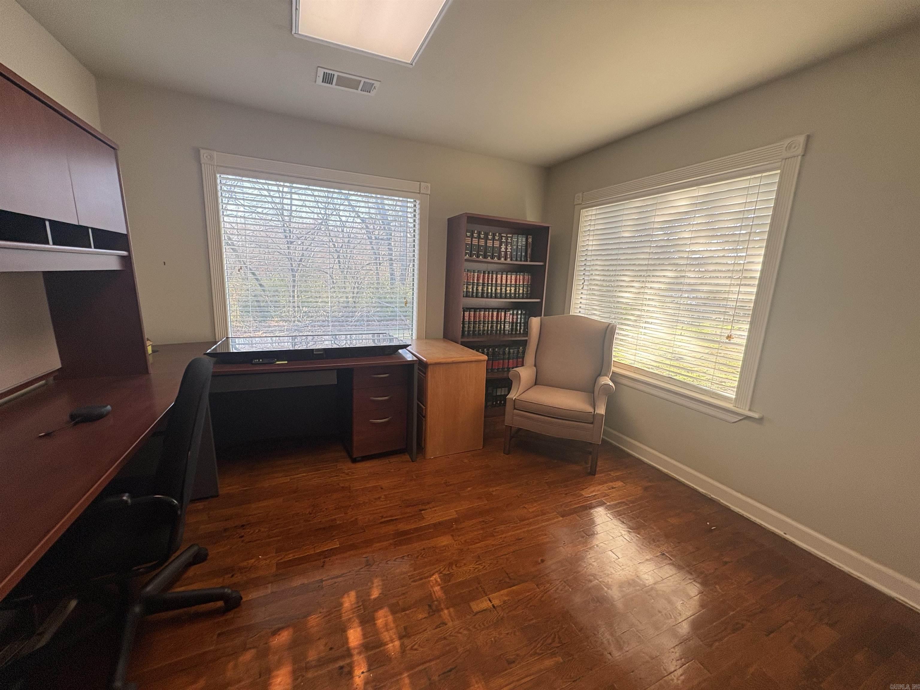 Cains Hwy 70 West - Commercial Sale