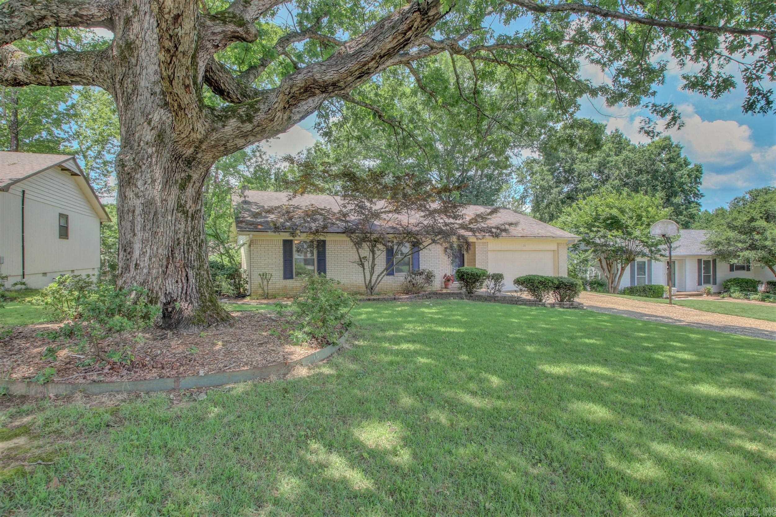 PARKWAY PLACE - Residential