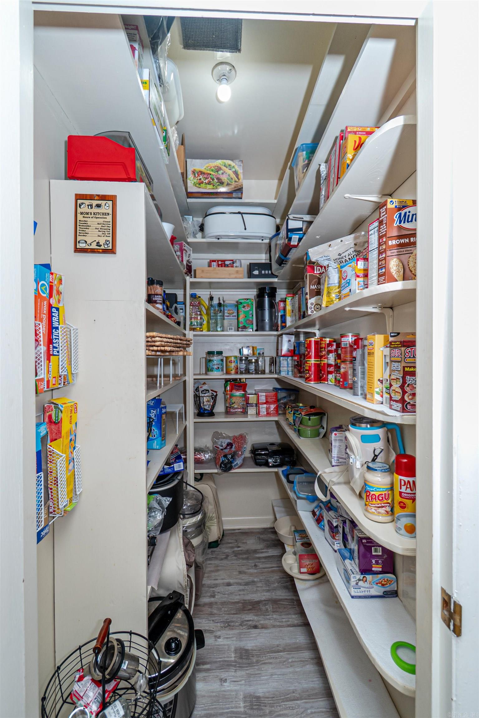 THOMPSON HEIGHTS 2ND S-D - Residential