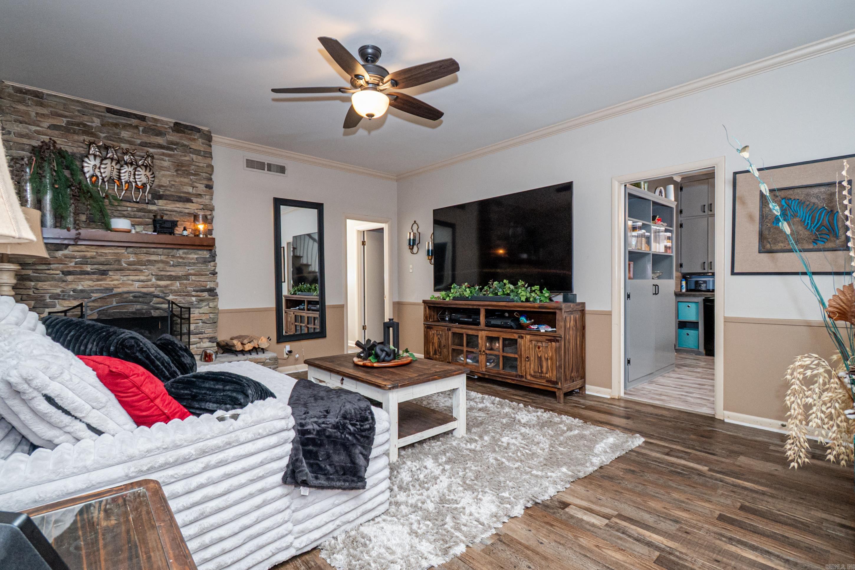 THOMPSON HEIGHTS 2ND S-D - Residential