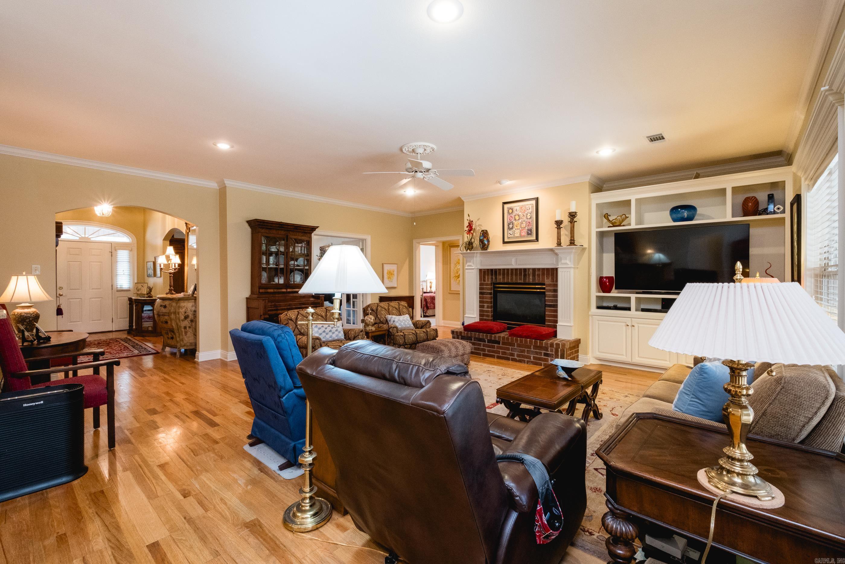 CHENAL VALLEY MARGEUAX - Residential