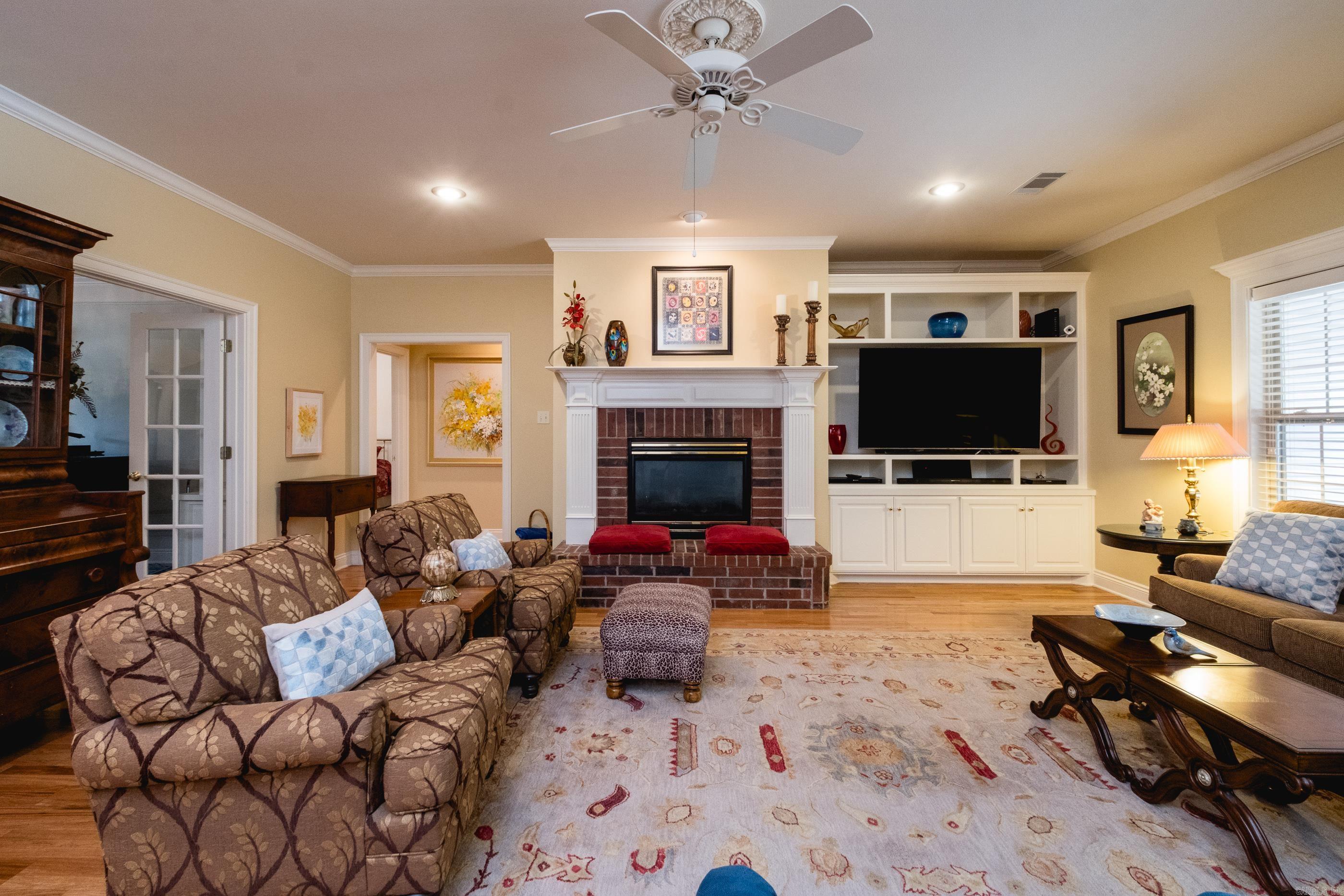 CHENAL VALLEY MARGEUAX - Residential