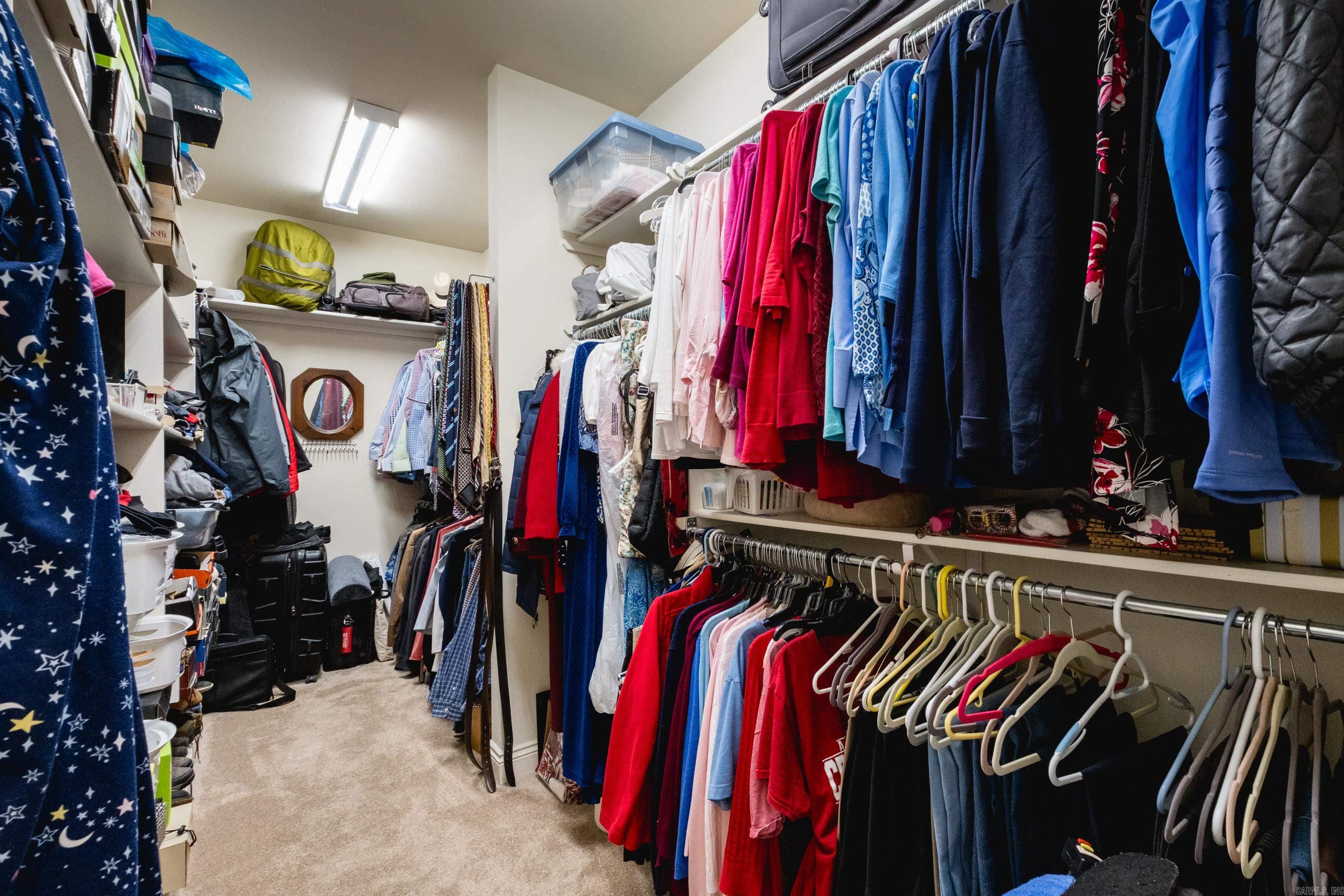 CHENAL VALLEY MARGEUAX - Residential