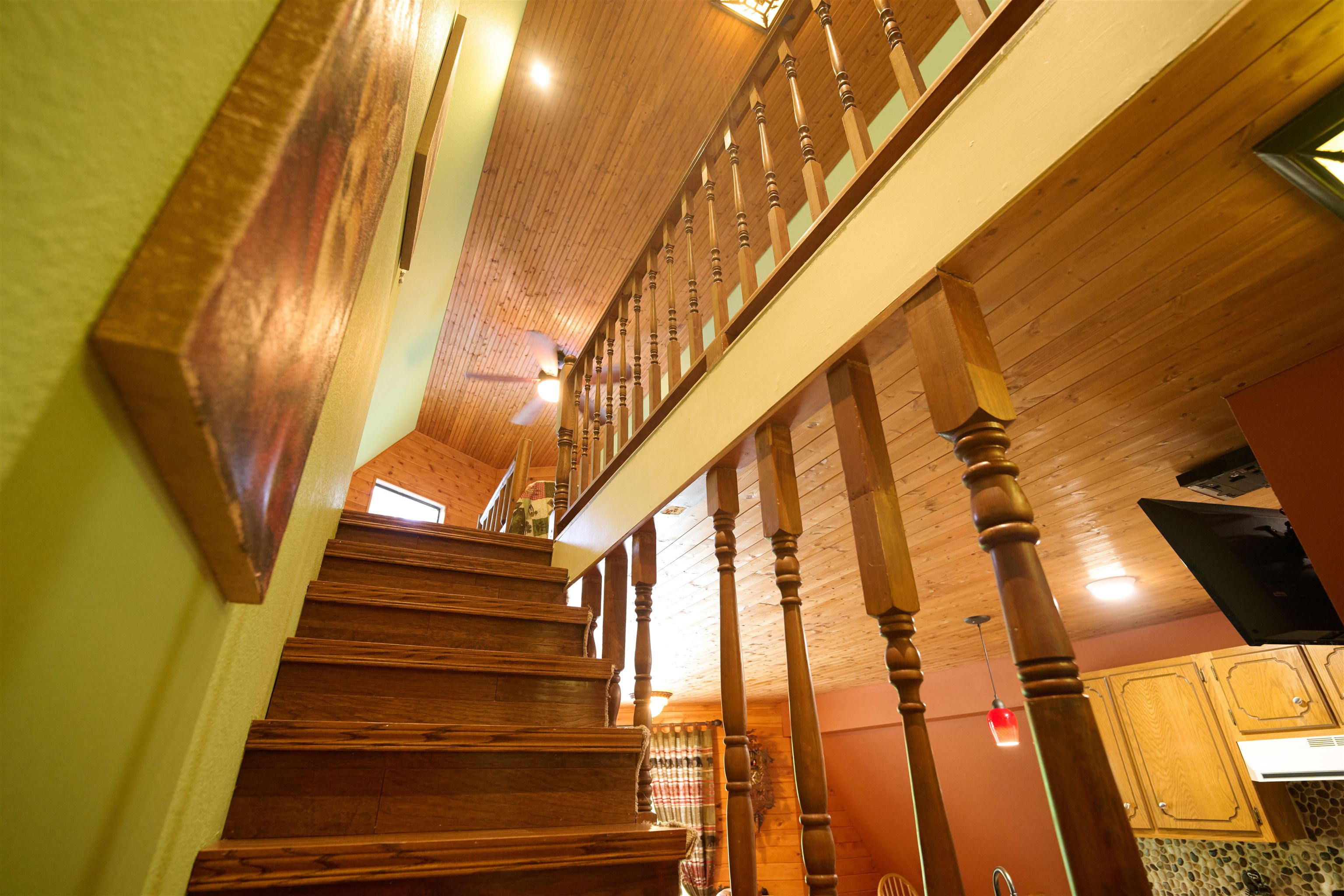 MOUNTAIN VIEW FIRST STONE - Residential