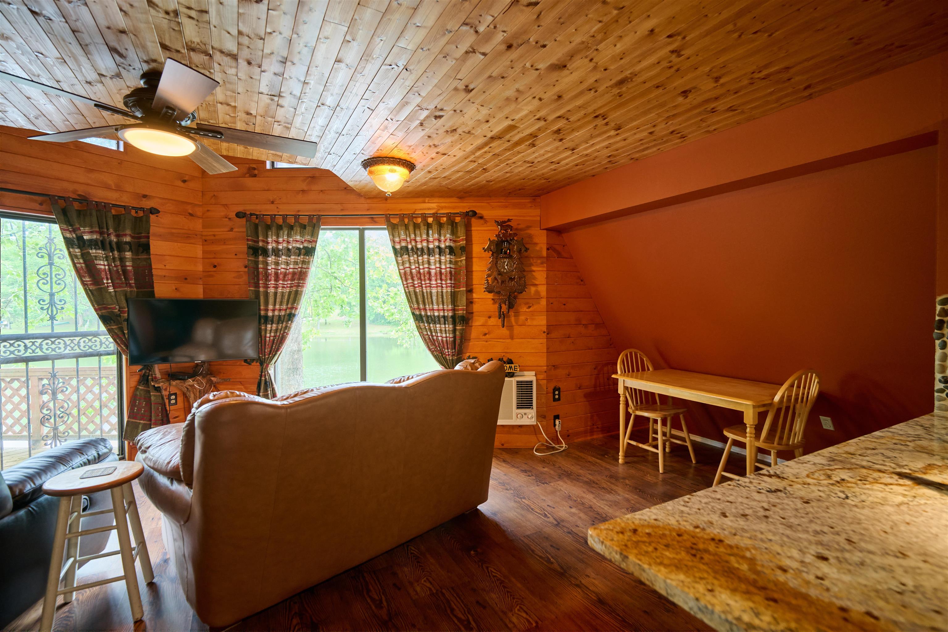 MOUNTAIN VIEW FIRST STONE - Residential