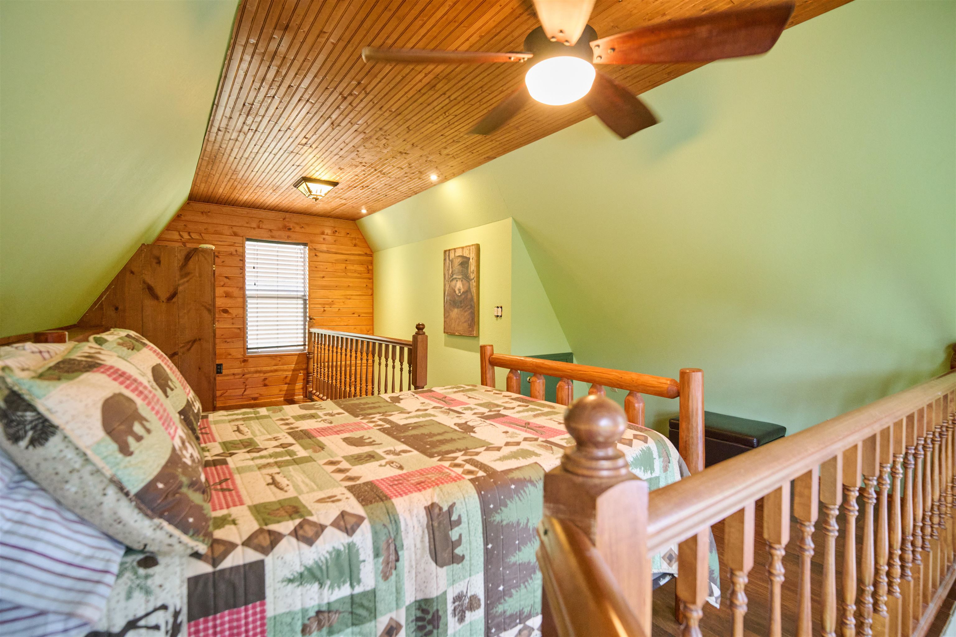 MOUNTAIN VIEW FIRST STONE - Residential