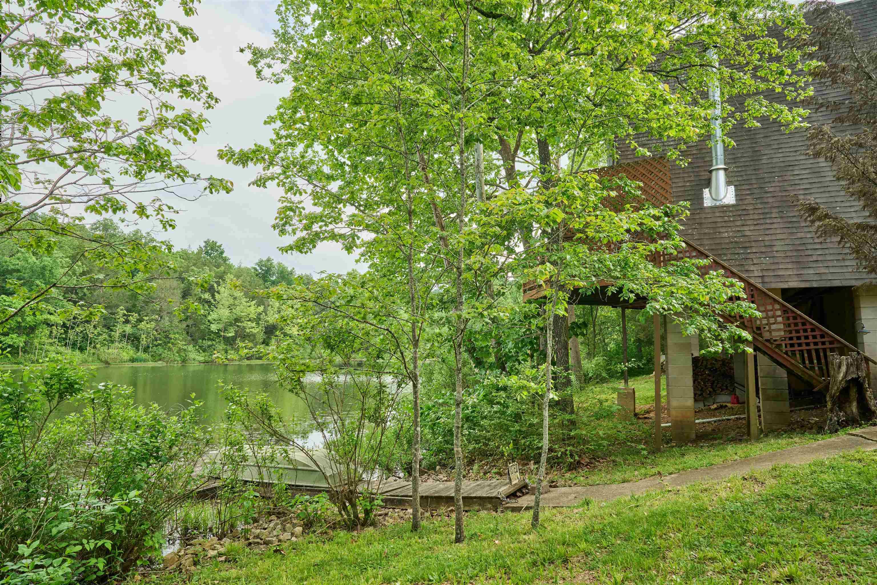 MOUNTAIN VIEW FIRST STONE - Residential