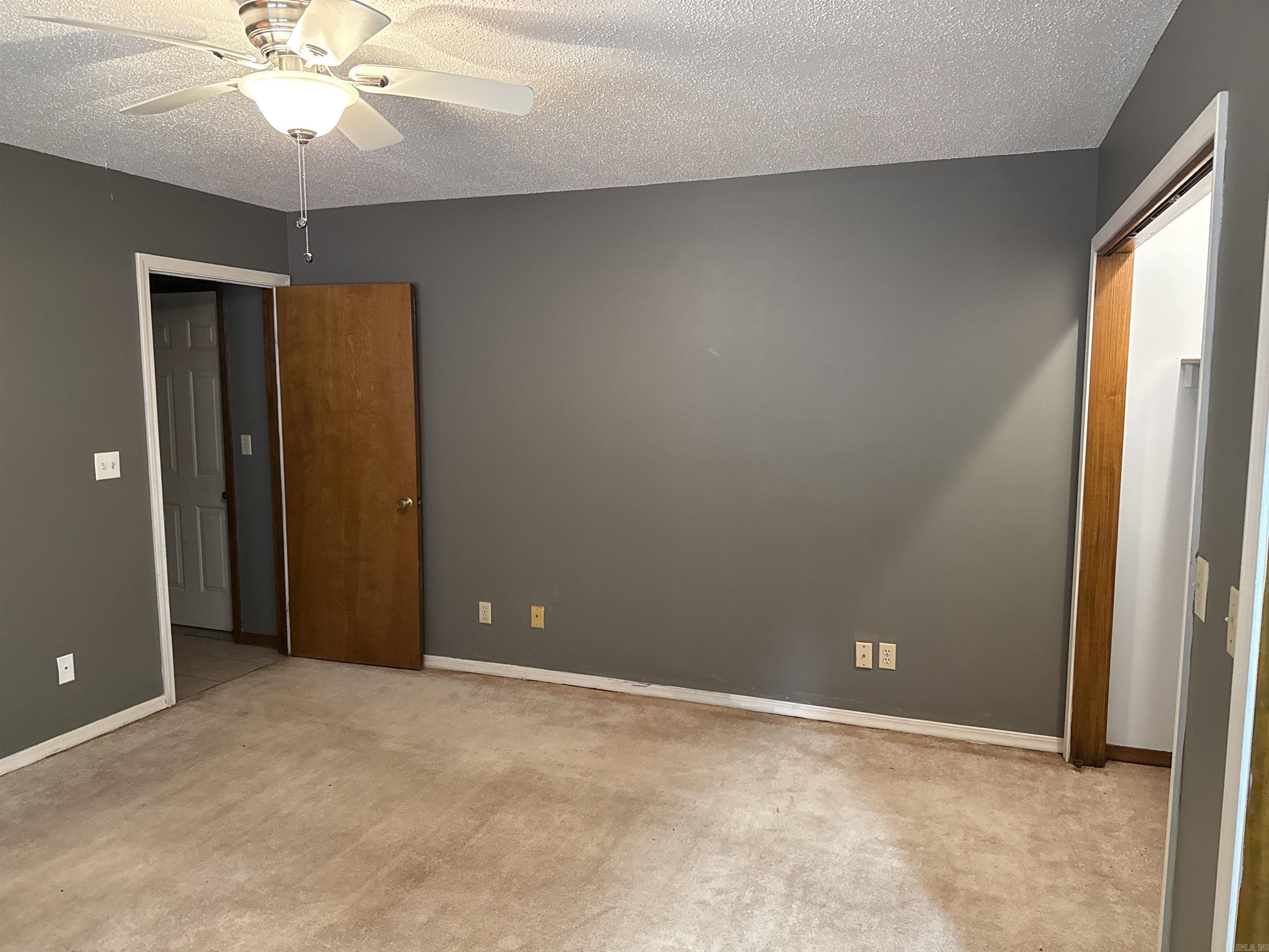 CHELSEA GLADE - Residential