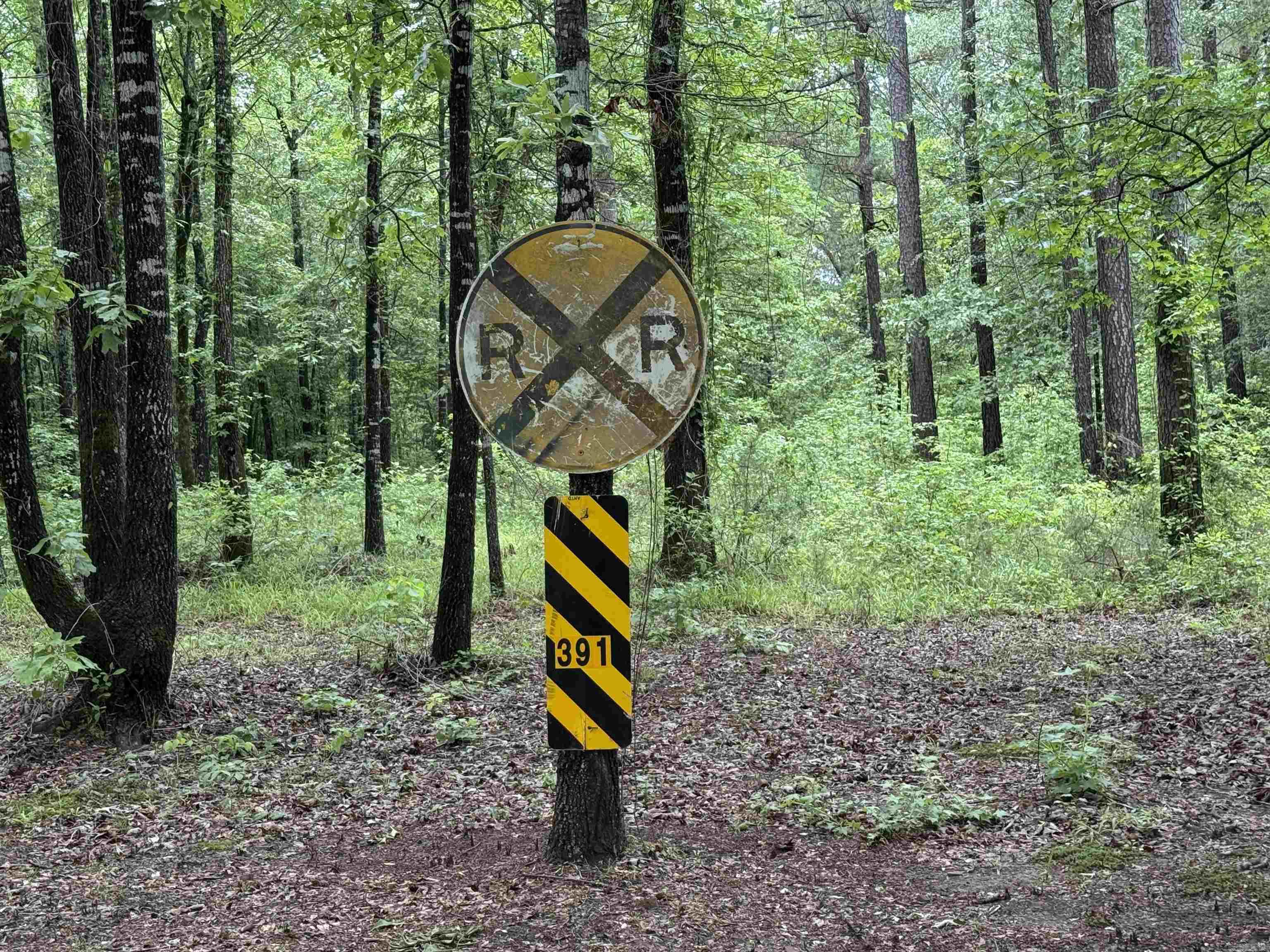 Metes & Bounds - Land