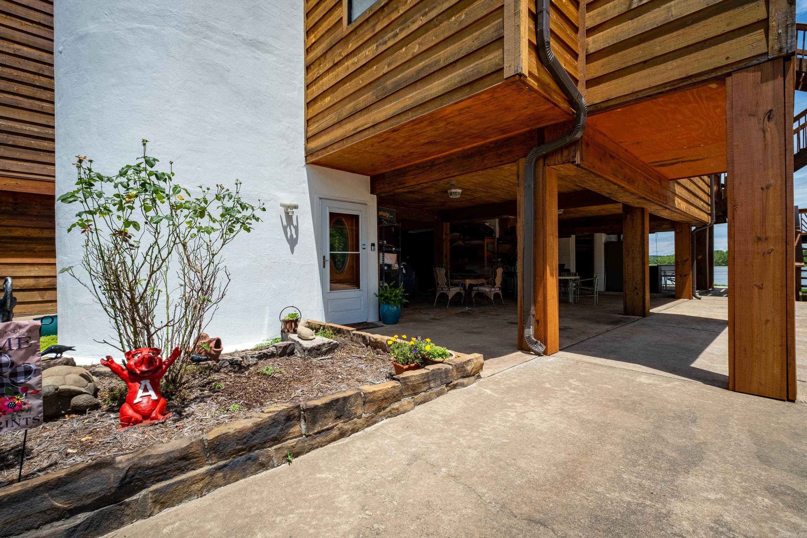 PINNACLE VALLEY - Residential