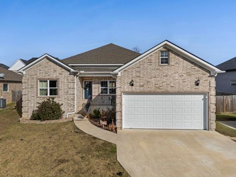 Photo of 9138 Cliffside Dr Dr, Sherwood, AR 72120 (MLS # 25049279)