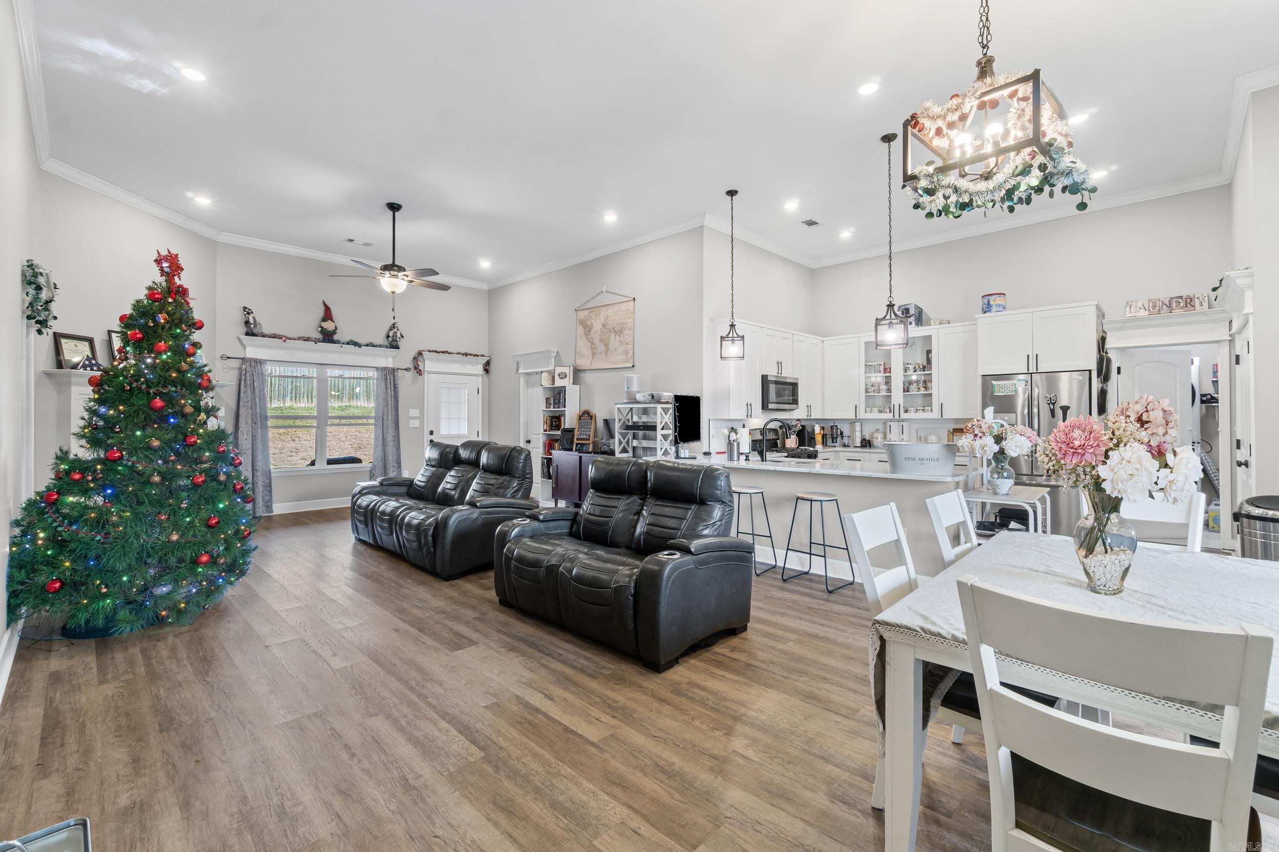 CREEKSIDE ADDN - Residential