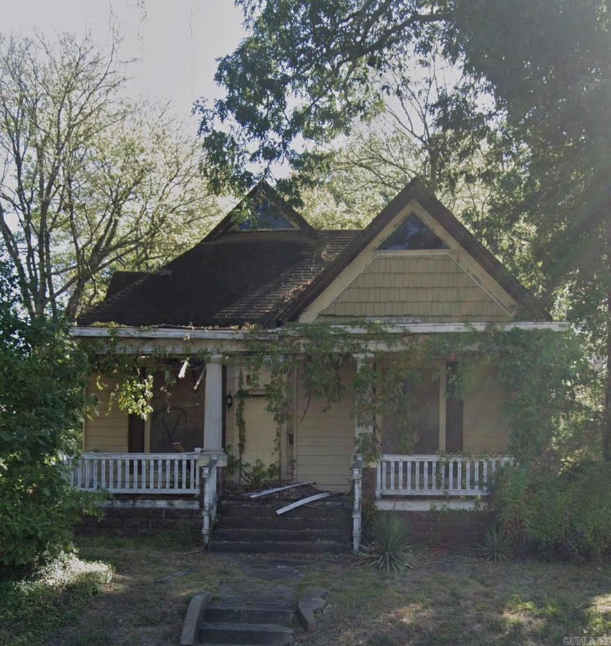 Historic Opportunity in the Central High School Historic District  Rare opportunity to acquire a historic home in the highly sought-after Central High School Historic District. This property is a full restoration project and is being sold AS-IS, offering the ideal canvas for investors, developers, or preservation-minded buyers looking to restore historic charm while adding modern functionality. Located within one of Little Rock’s most architecturally significant and culturally rich neighborhoods, this property offers strong long-term upside through historic tax incentives, neighborhood appreciation, and demand for restored historic homes. Buyer to verify all zoning, historic overlay guidelines, and renovation requirements.  Cash Buyers Recommended.