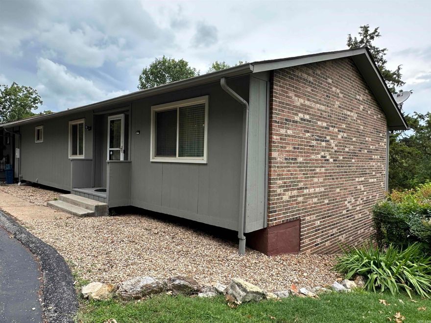 If you are looking for move in ready this is it! Very close to Bull Shoals Lake and the White River for amazing fishing. Two bedroom two and half bath condo is full of updates! Nice large rooms for entertaining. Storage throughout with big large closets. Located in a 55 plus area with HOA fee that covers outside building maintenance and lawn care. This one is just perfect! Call today for showings!