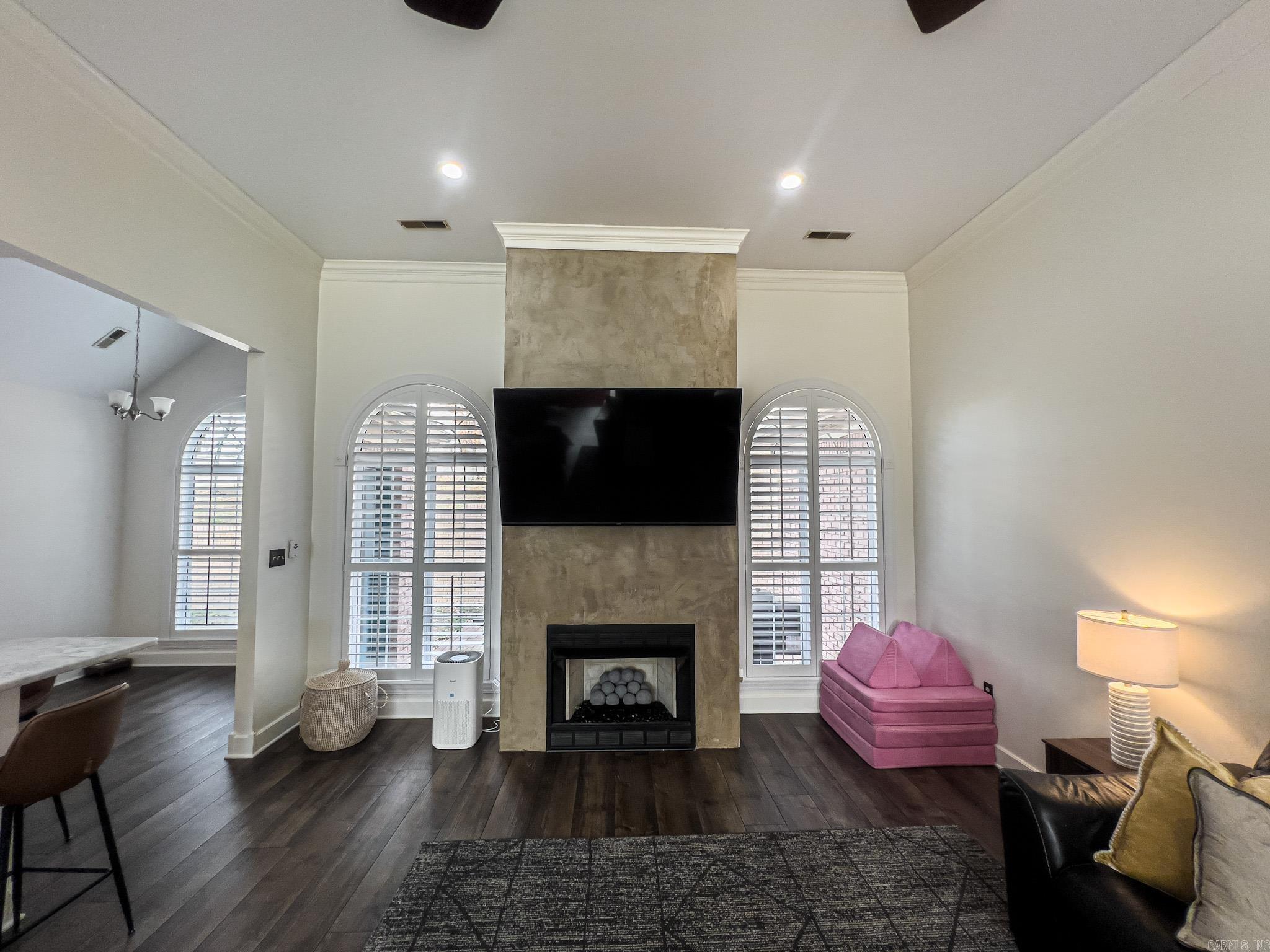 WYNNEWOOD ADDITION - Residential