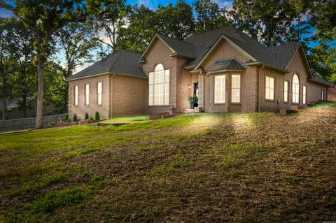 Photo of 12 Wynnewood St, Wynne, AR 72396 (MLS # 26006719)