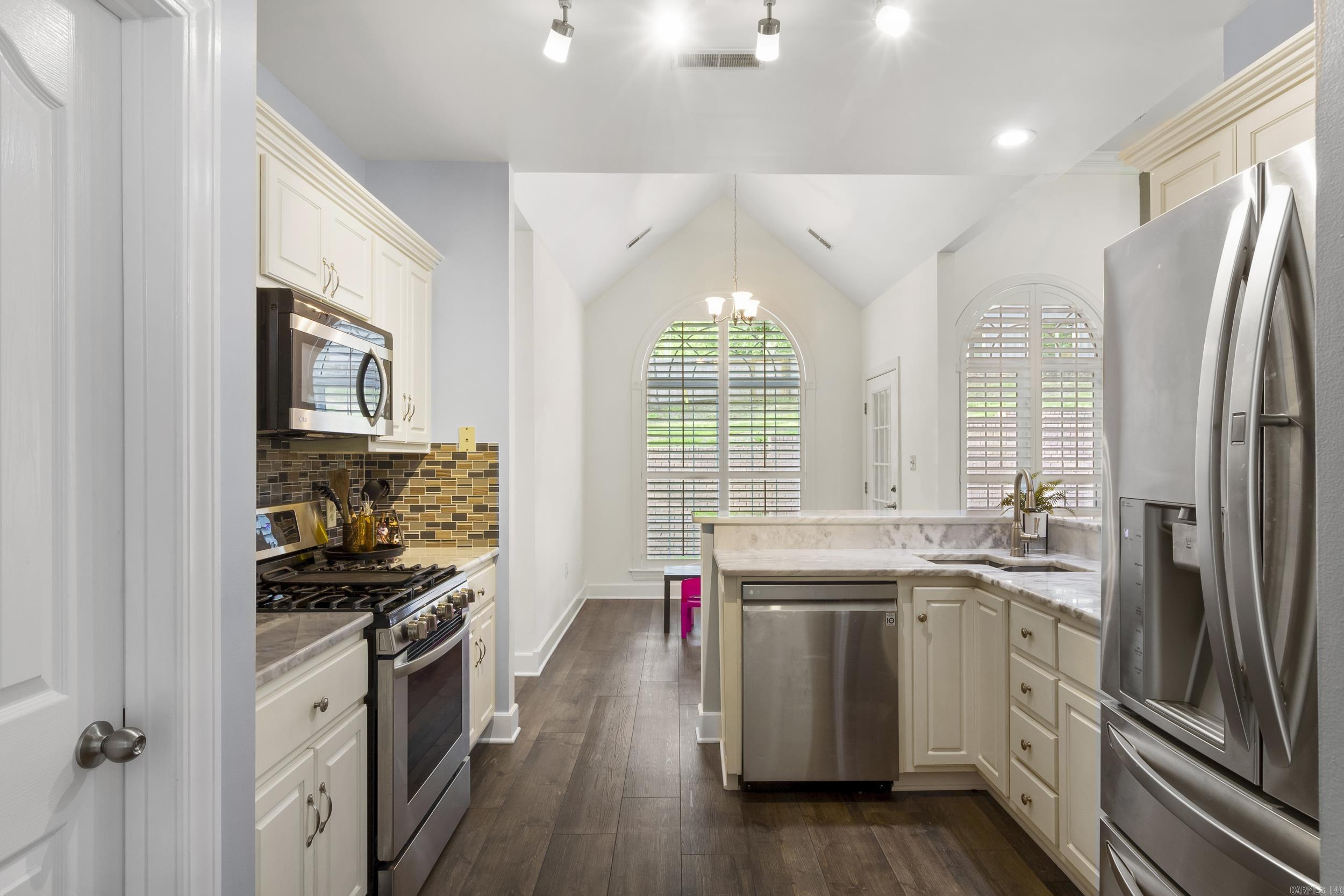 WYNNEWOOD ADDITION - Residential