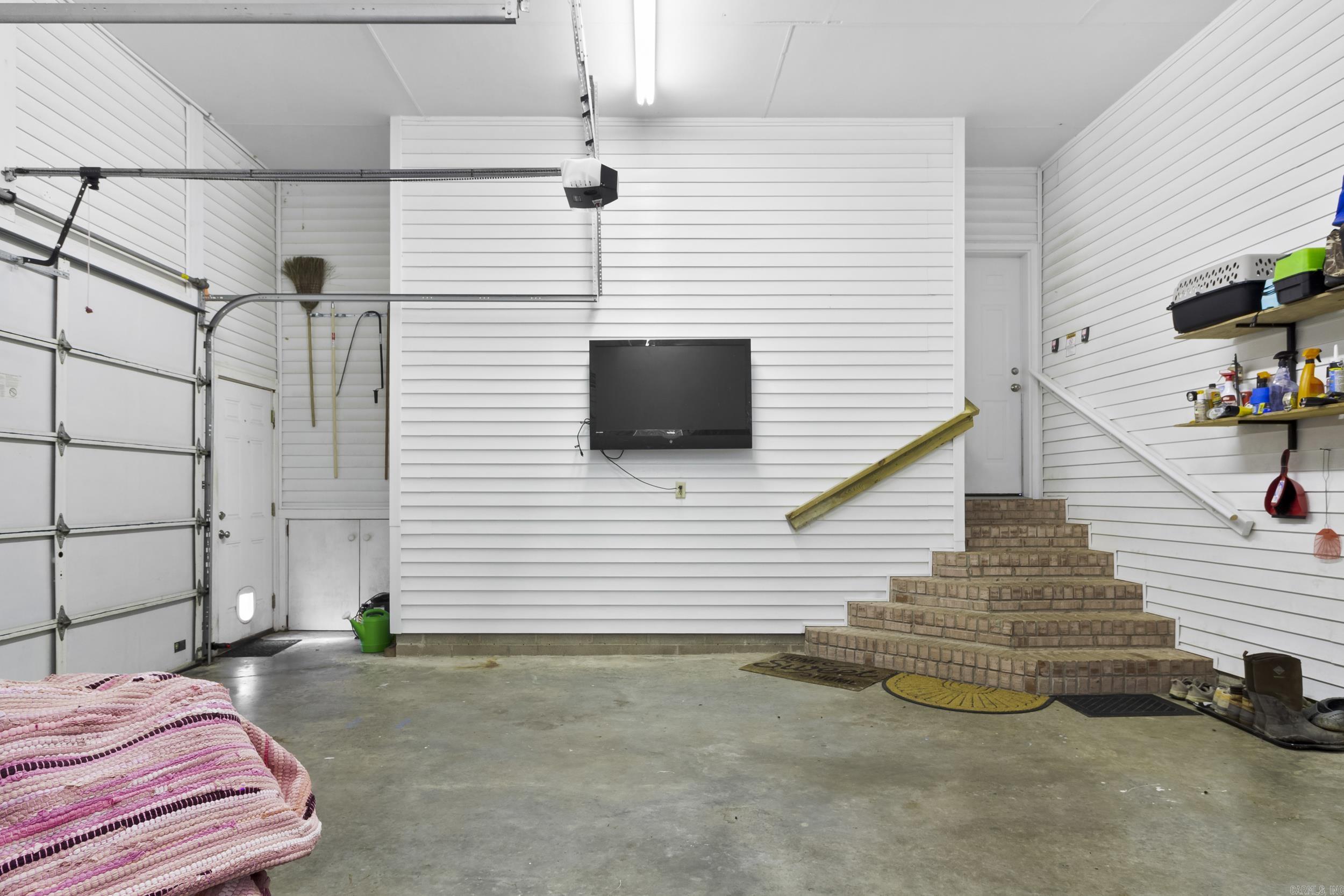 WYNNEWOOD ADDITION - Residential