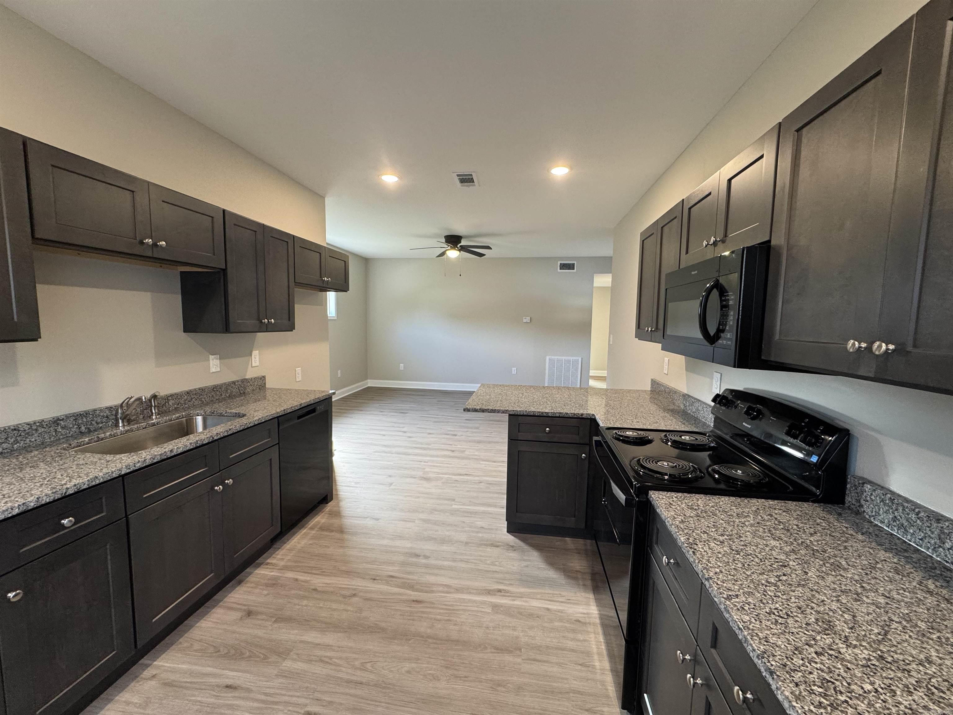 SULLY'S SUBDIVISION - Residential Lease