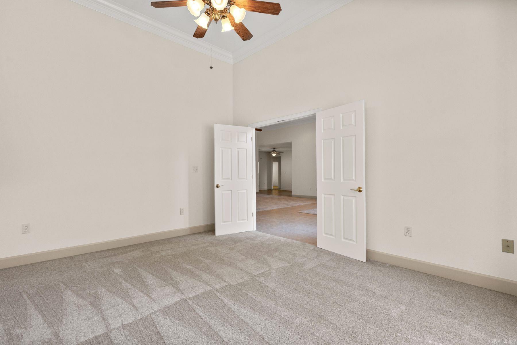 HILLS, THE - Residential