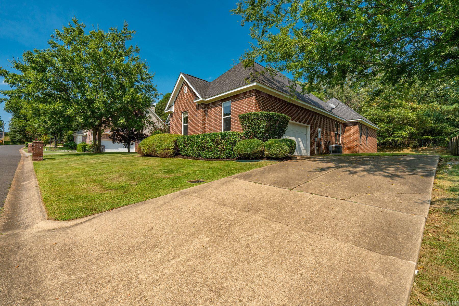 HILLS, THE - Residential
