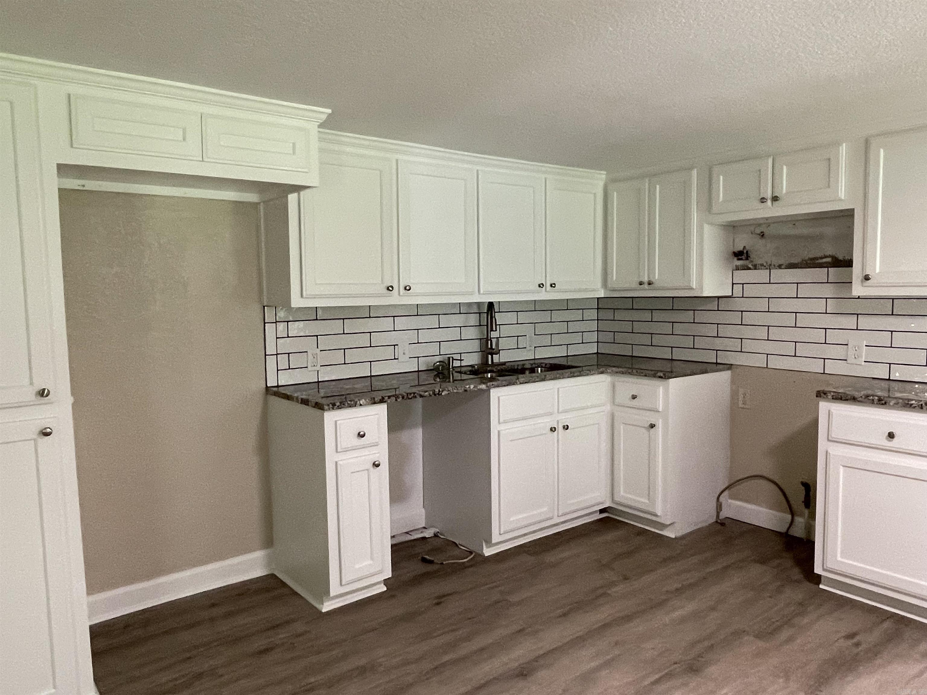 PINEY WOODS ESTATES - Residential