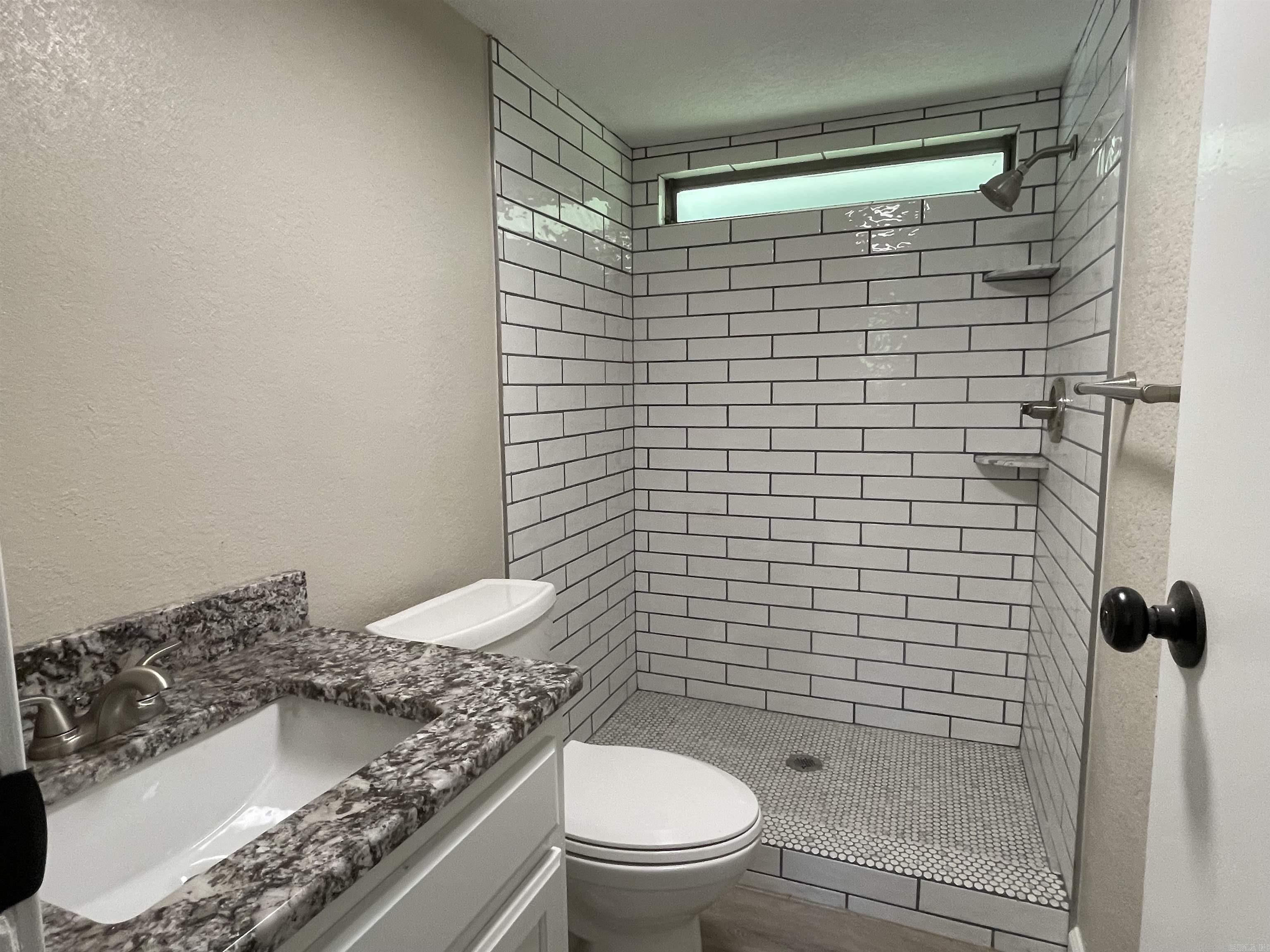 PINEY WOODS ESTATES - Residential