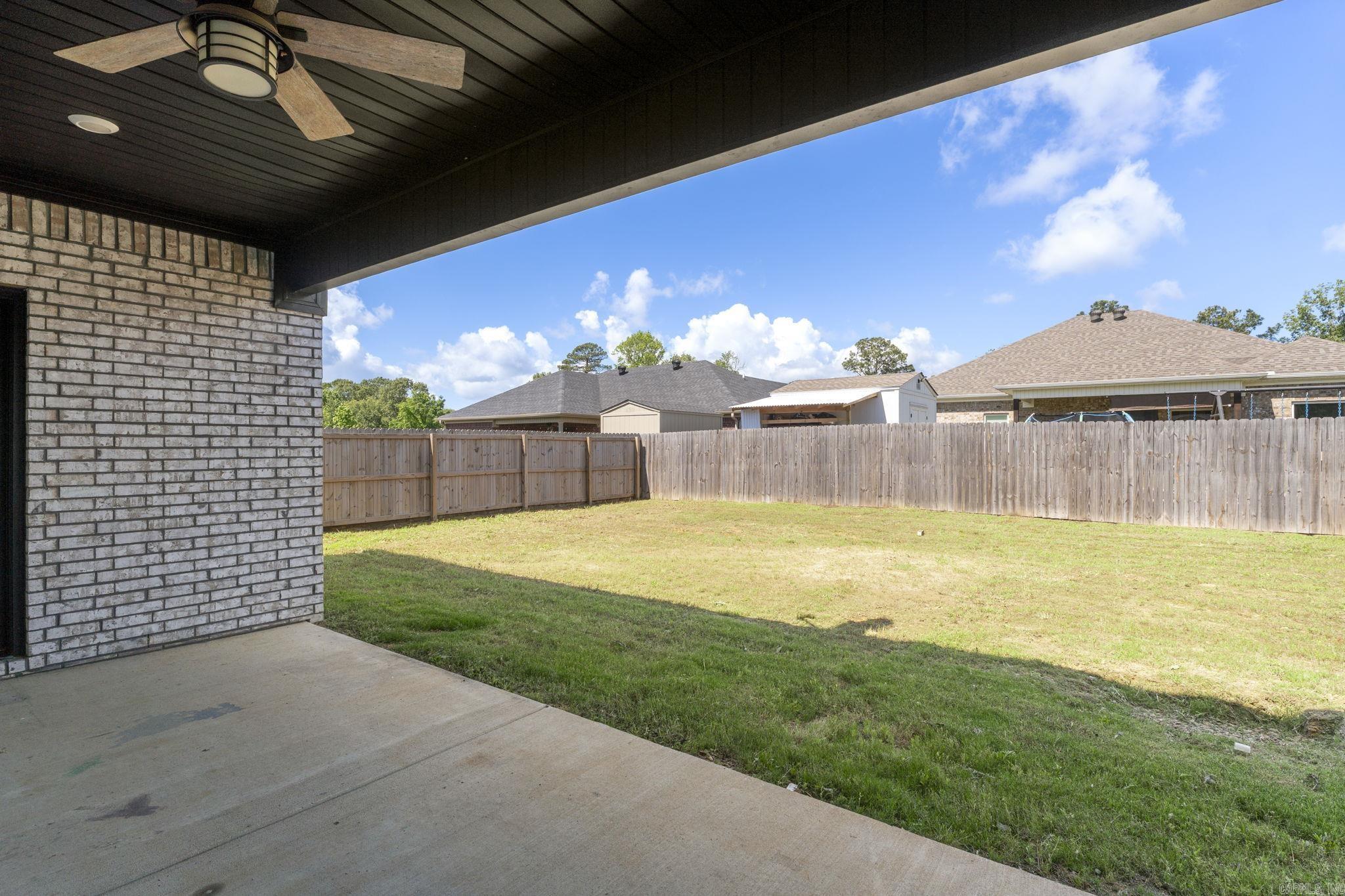 NORTHSHORE RIDGE - Residential