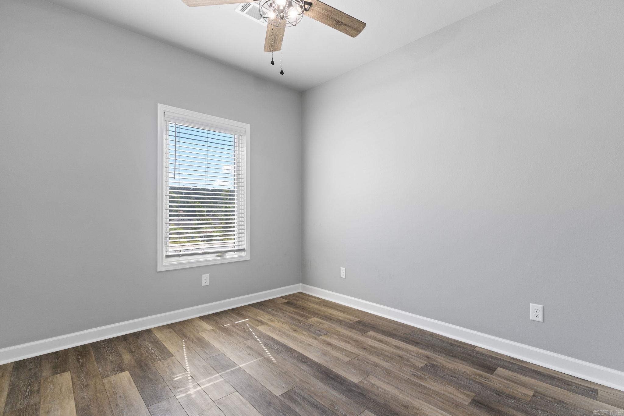 NORTHSHORE RIDGE - Residential