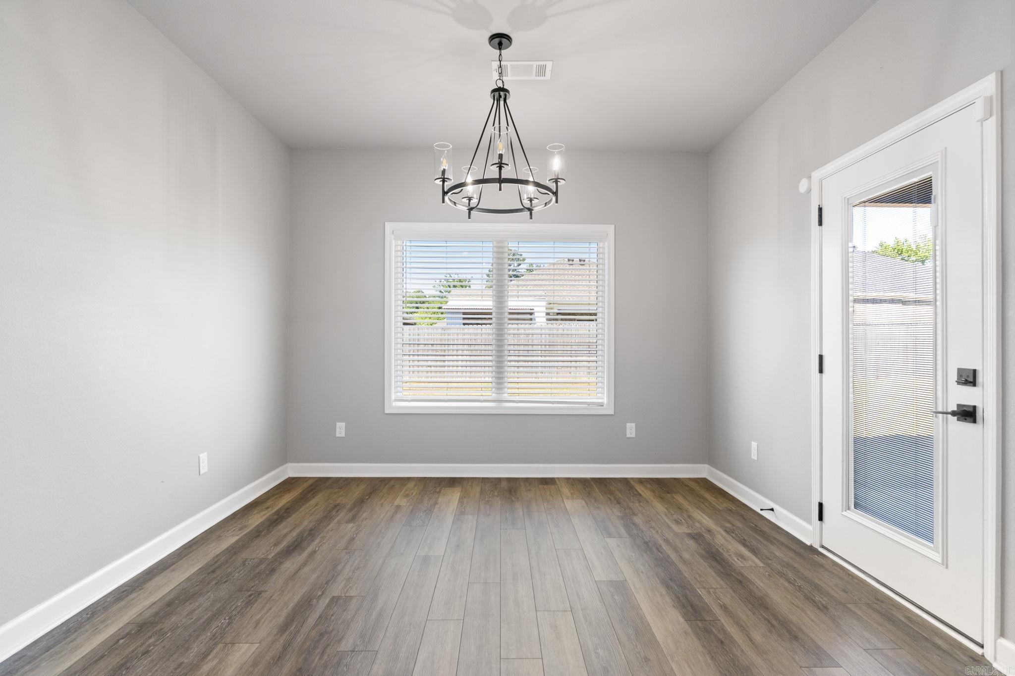 NORTHSHORE RIDGE - Residential