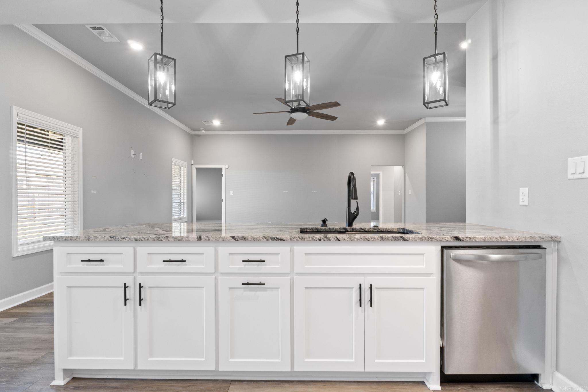 NORTHSHORE RIDGE - Residential