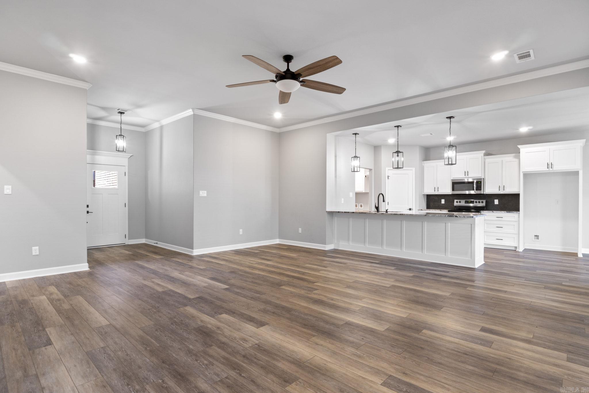 NORTHSHORE RIDGE - Residential