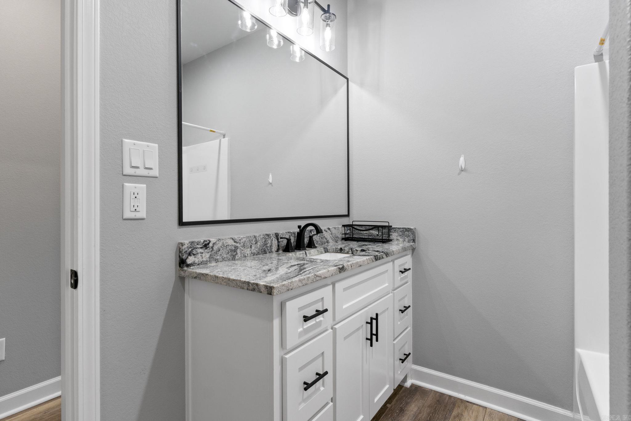 NORTHSHORE RIDGE - Residential