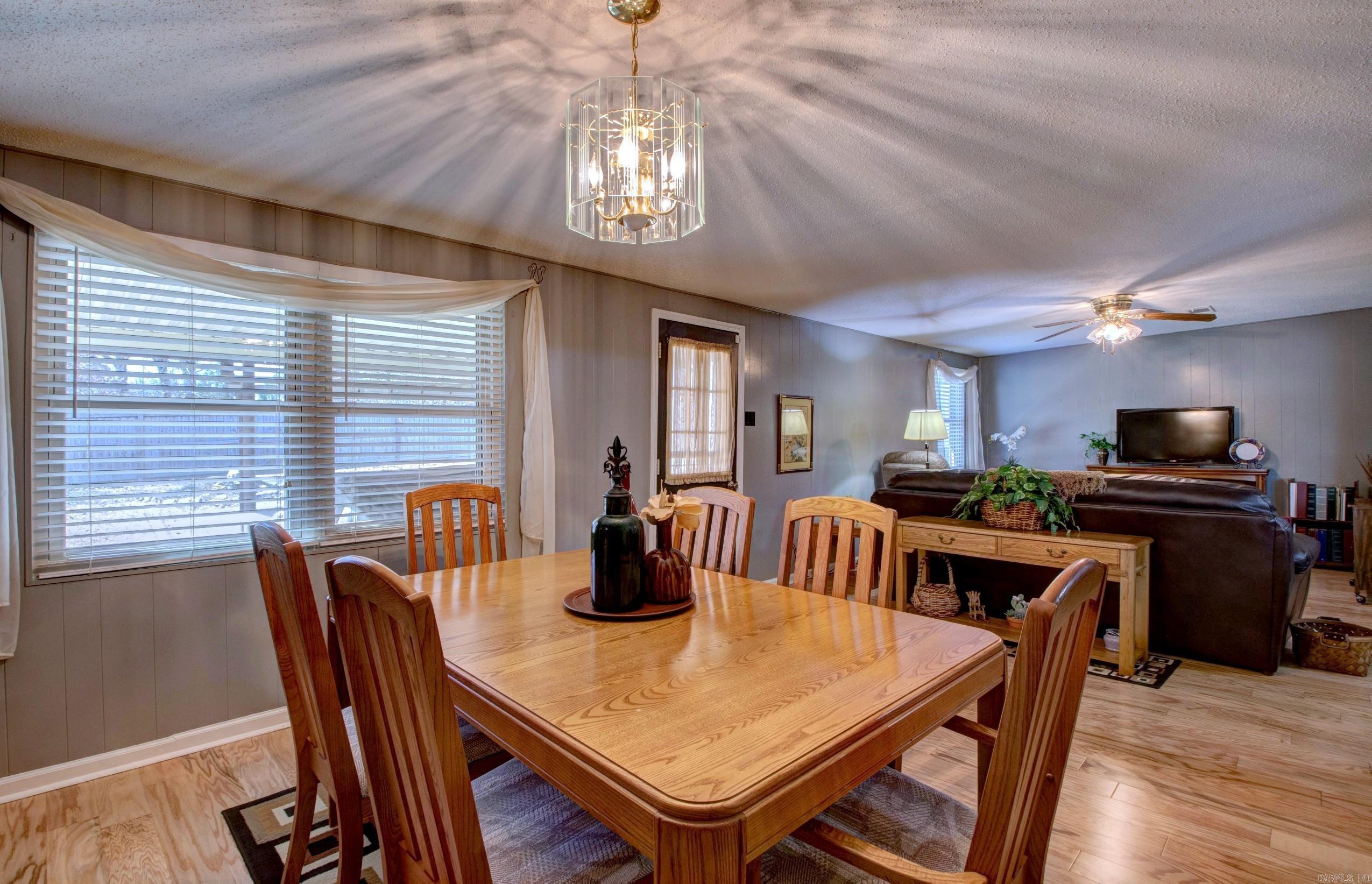 CAMPUS PLACE - Residential