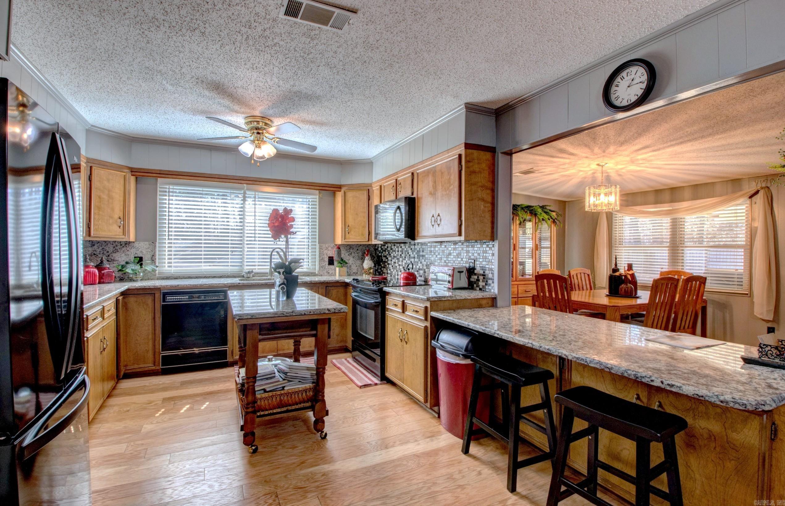 CAMPUS PLACE - Residential